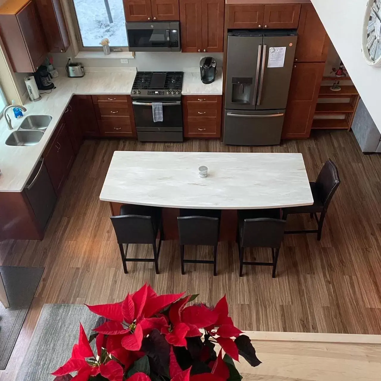 Kitchen/Kitchenette in Spruce Lodge