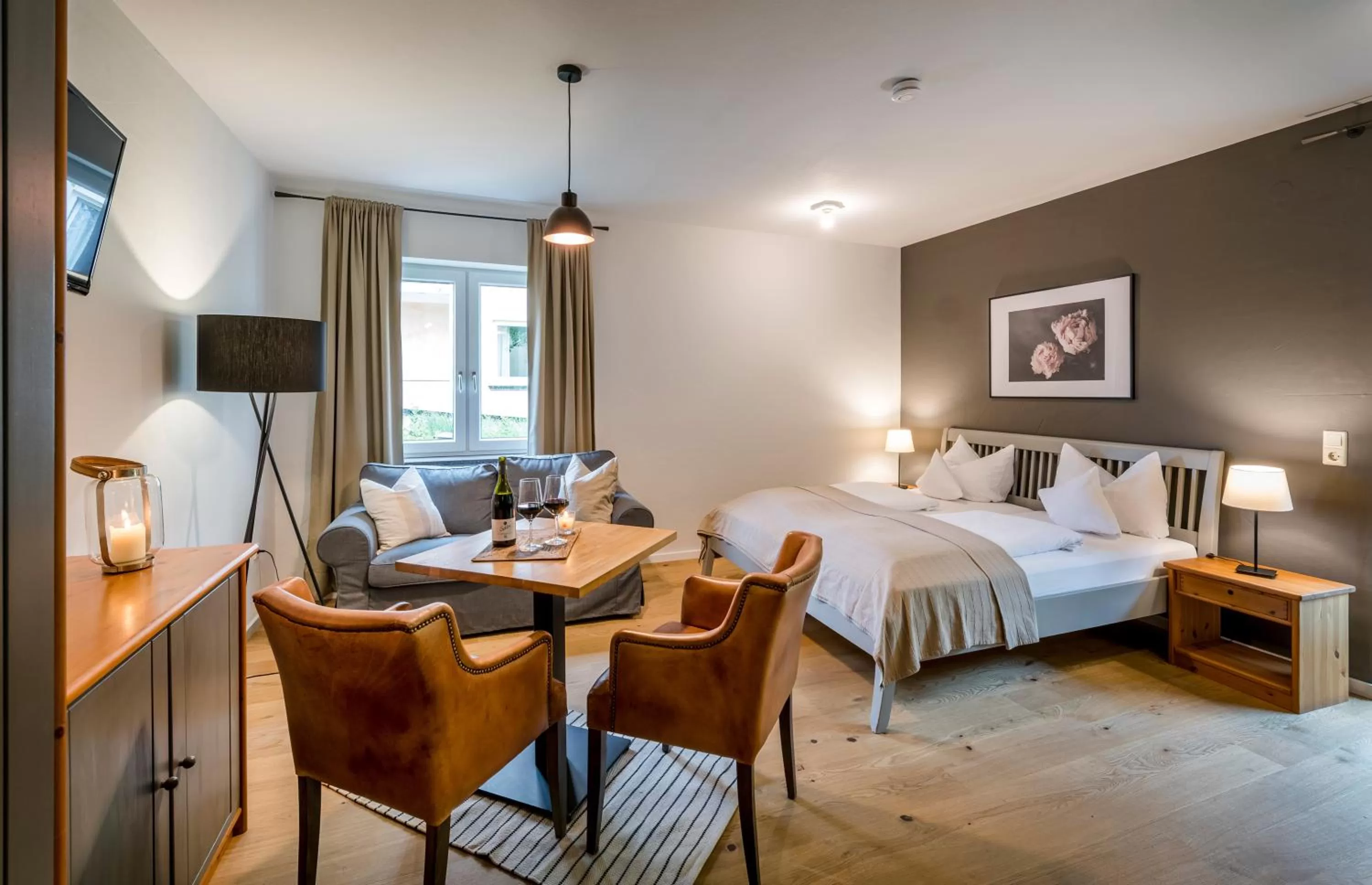 Photo of the whole room in Becksteiner Rebenhof