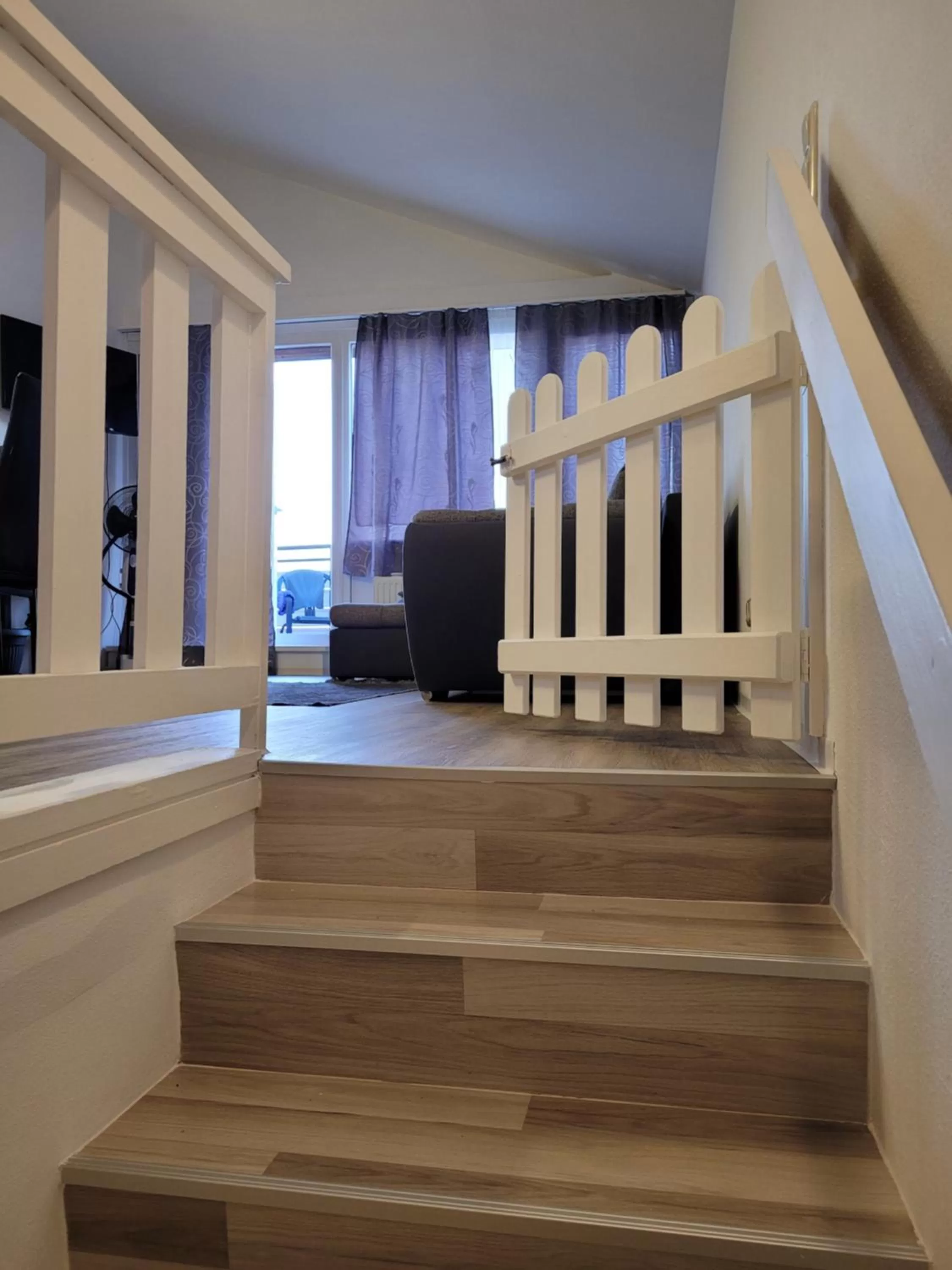 Property building in King Panorama mit Netflix