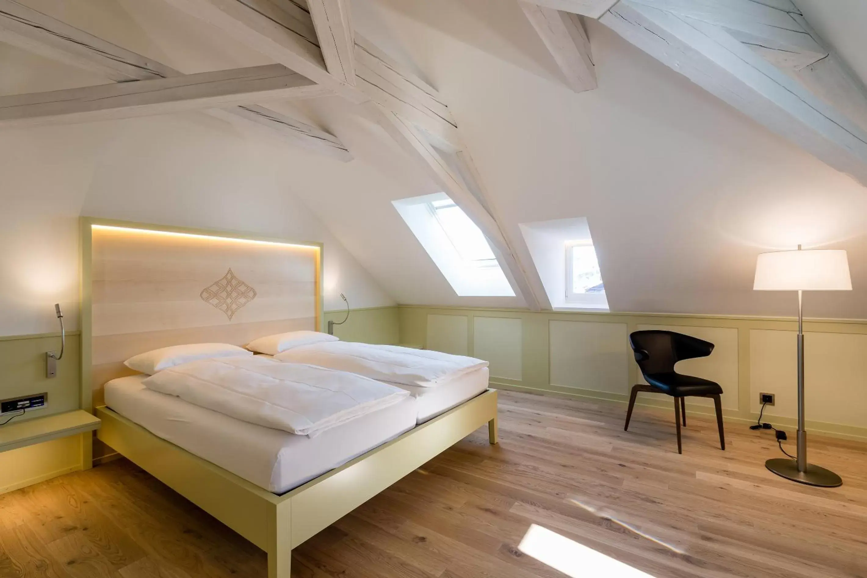 Photo of the whole room, Bed in Gasthaus Krone Speicher Boutique-Hotel
