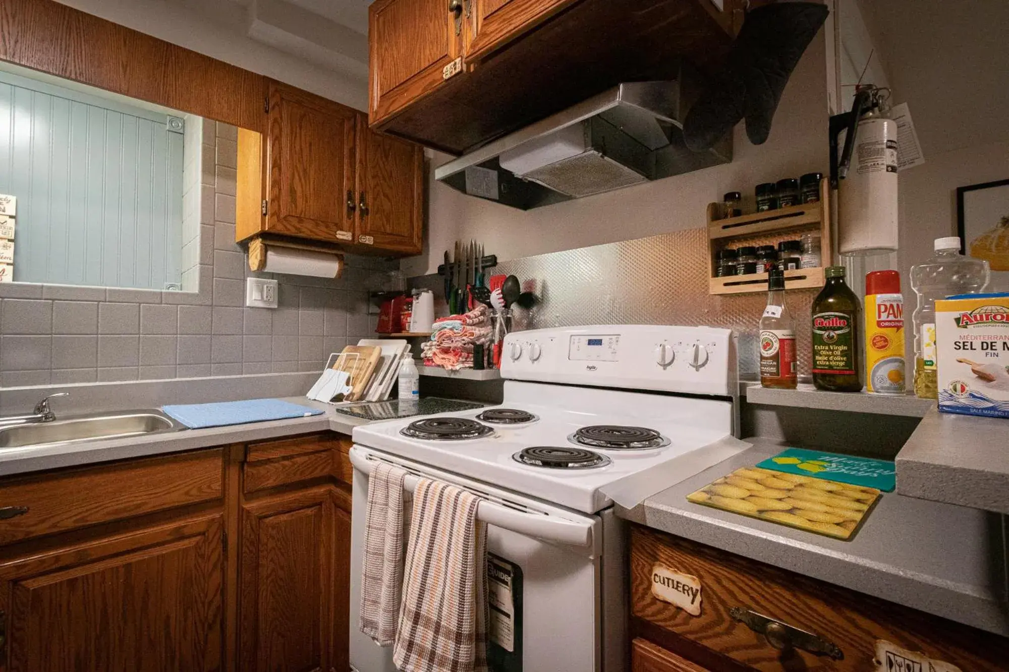 Communal kitchen, Kitchen/Kitchenette in Pring Guesthouse