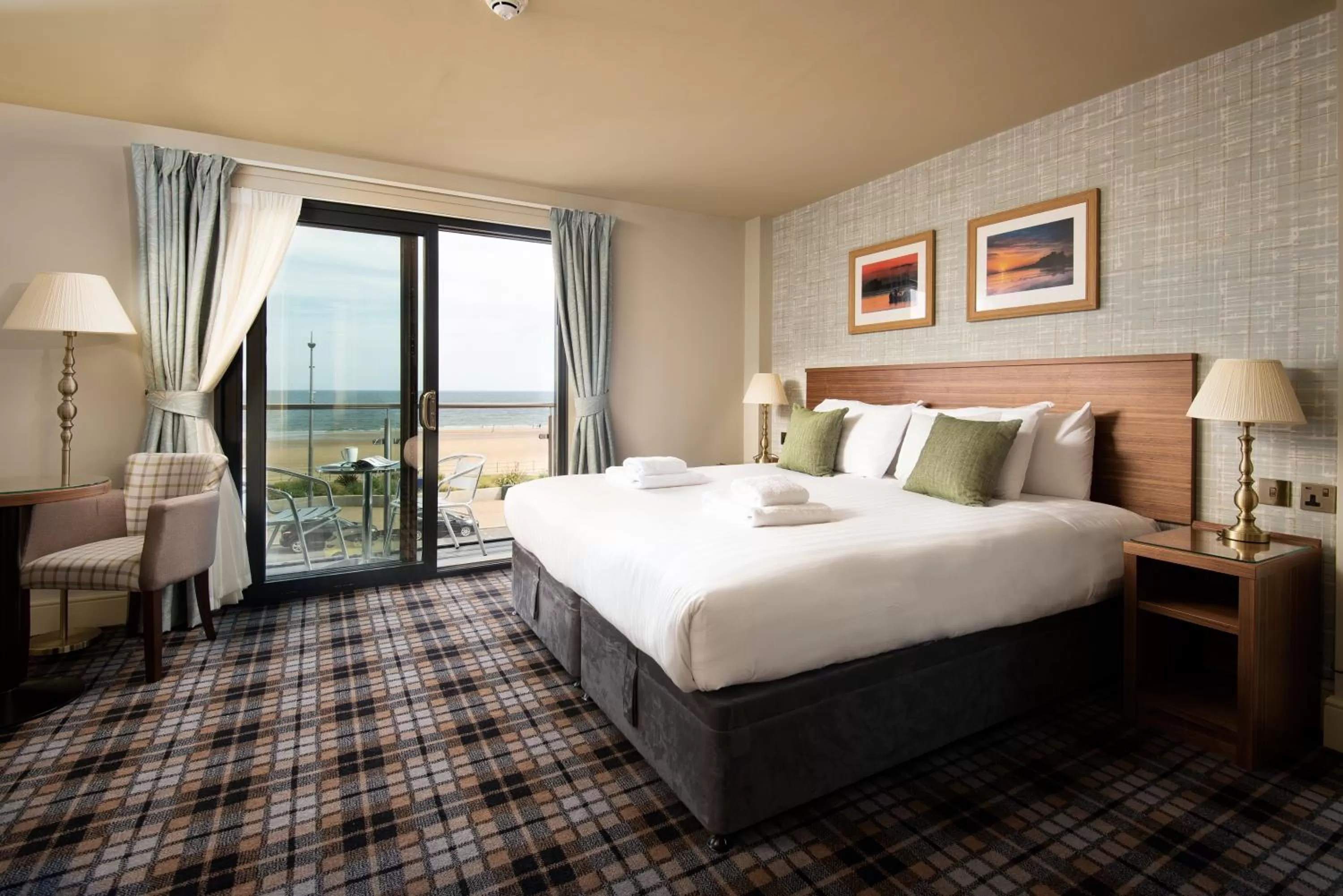 Photo of the whole room, Bed in The Seaburn Inn - The Inn Collection Group