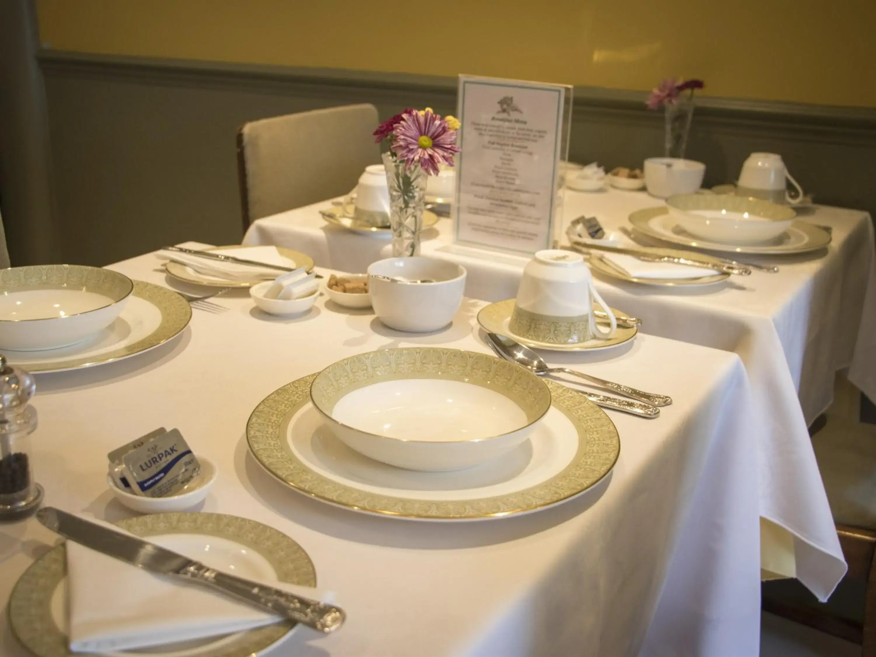 Dining area, Restaurant/Places to Eat in Albert & Victoria Guest House