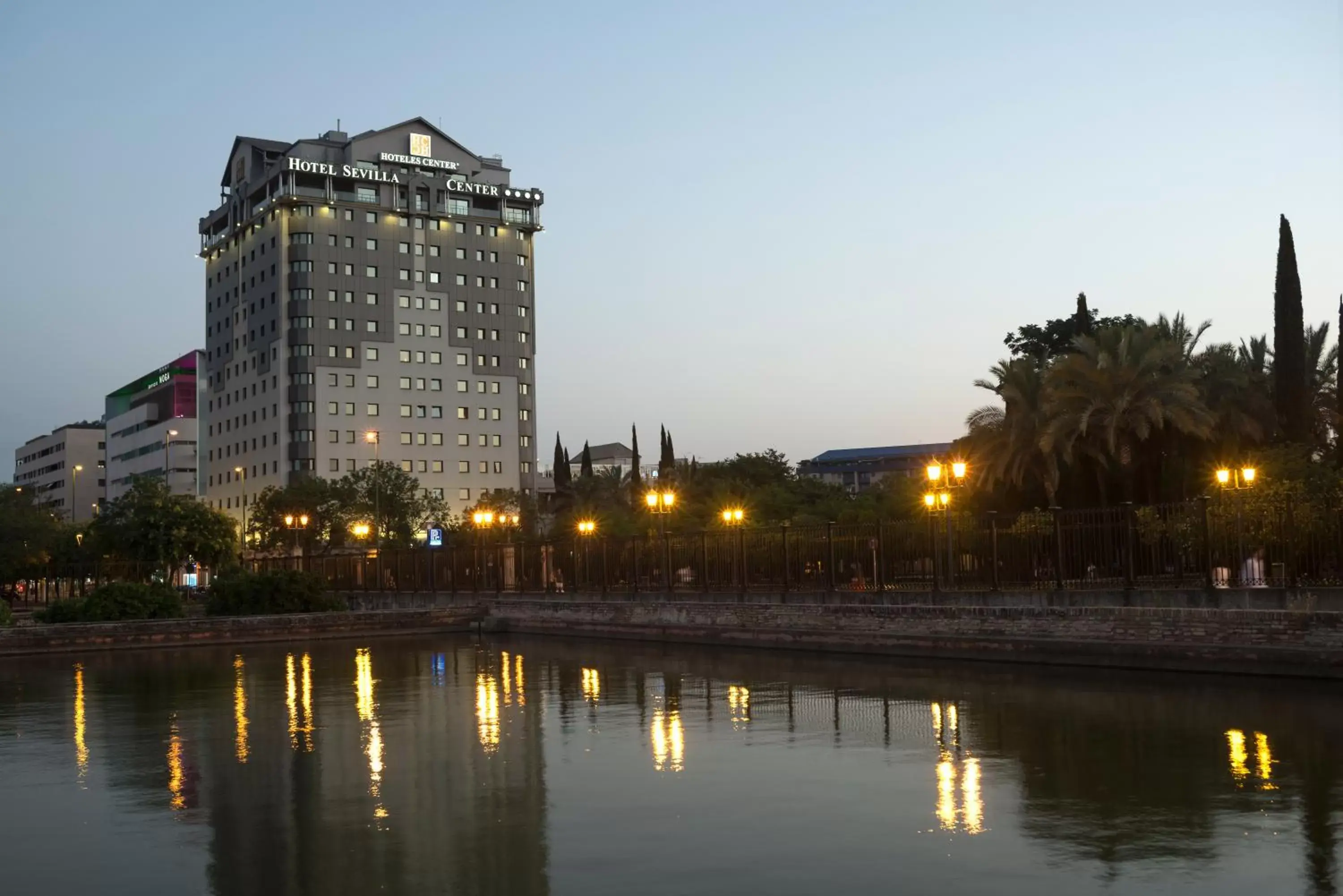 Property building in Hotel Sevilla Center