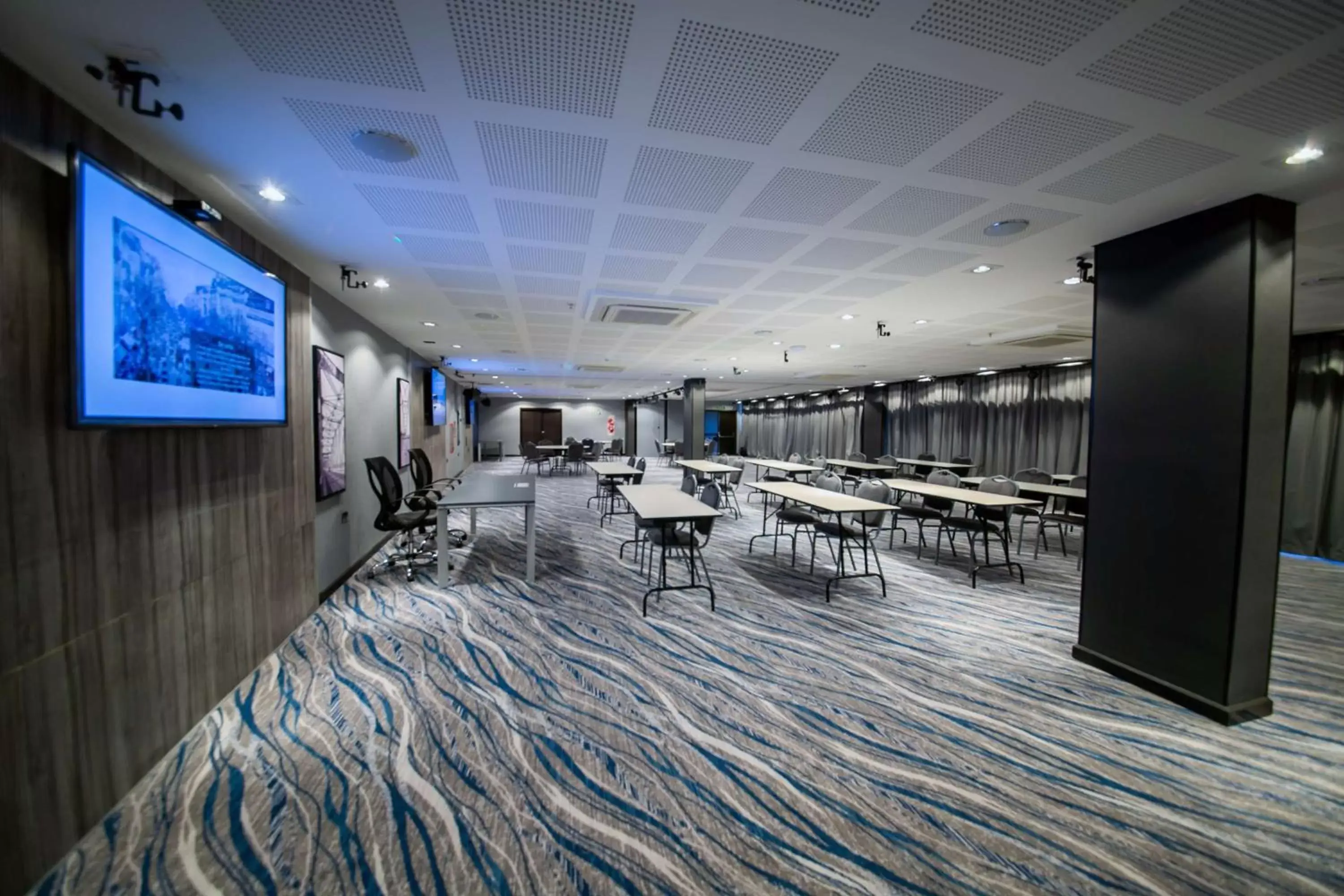 Meeting/conference room, Fitness Center/Facilities in Hilton Garden Inn Santiago Del Estero - 4 Estrellas