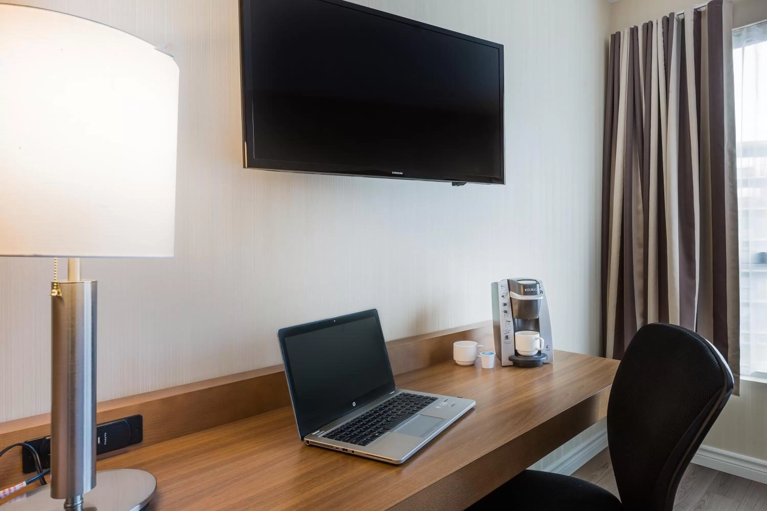 Day in Hotel Universel