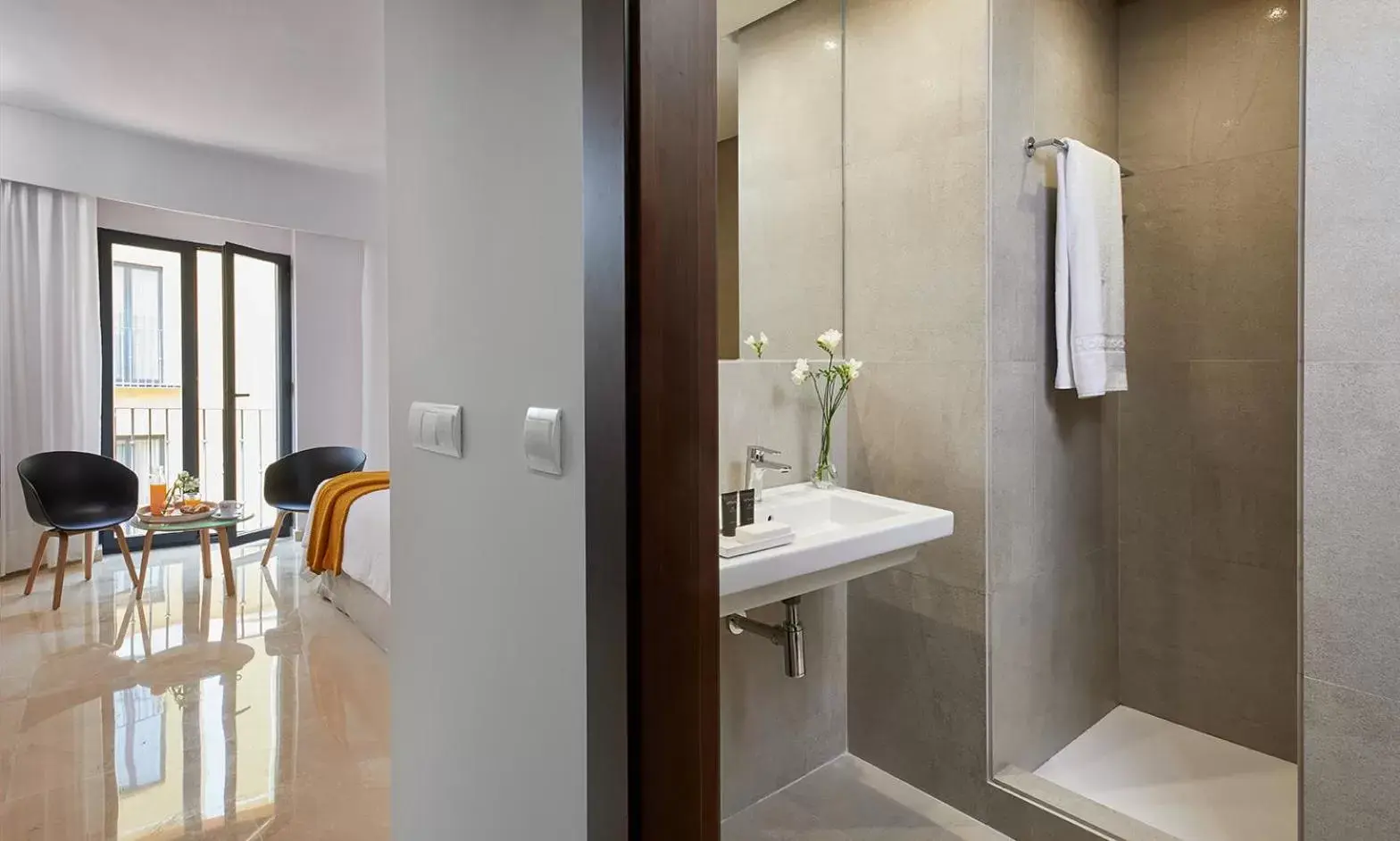 Bathroom in Hotel Rey Alfonso X