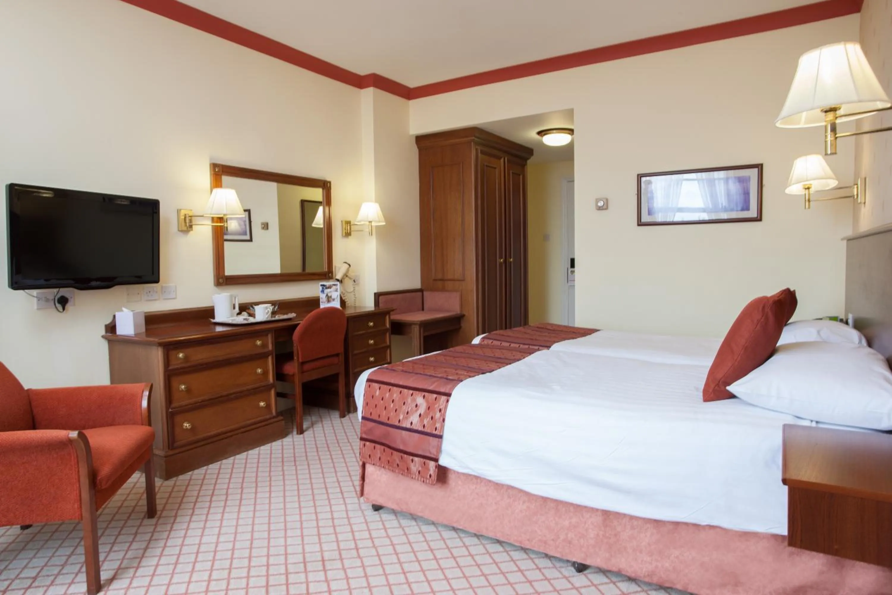 Bed in TLH Toorak Hotel - TLH Leisure, Entertainment and Spa Resort