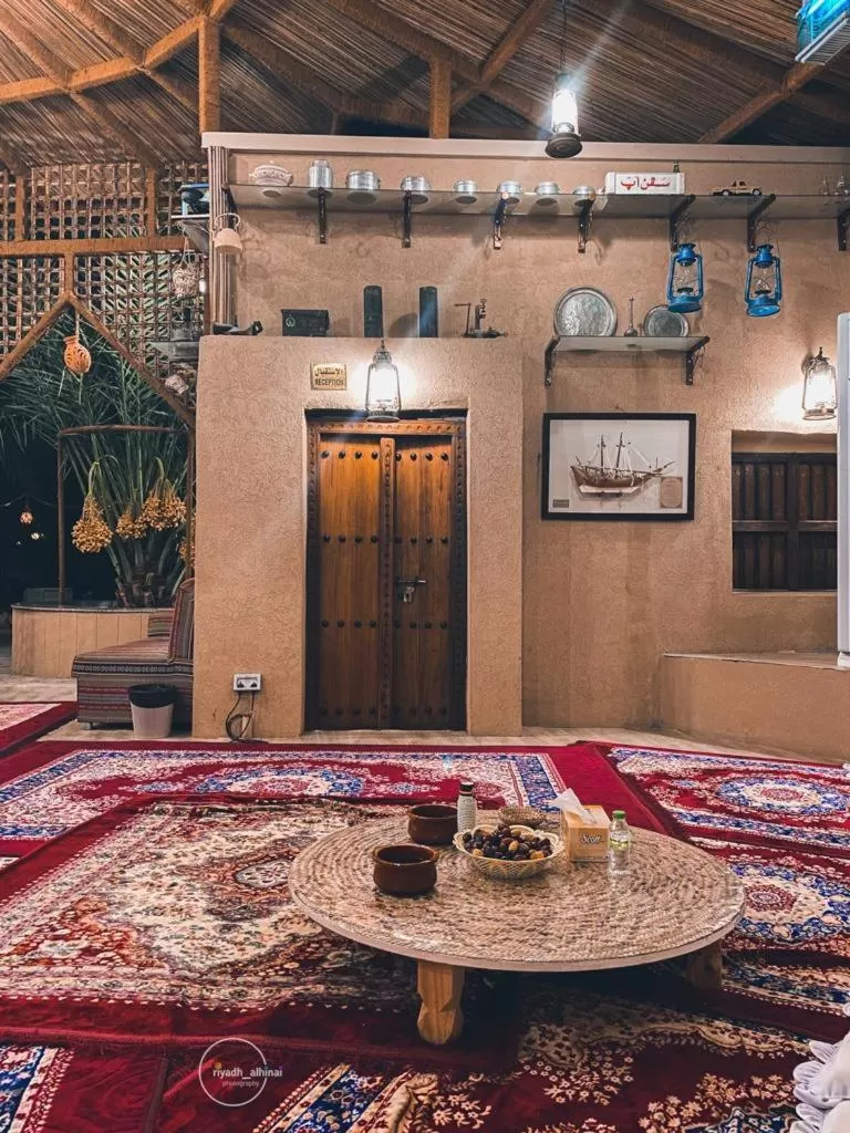 Property building in Bustan inn by Alley Escape