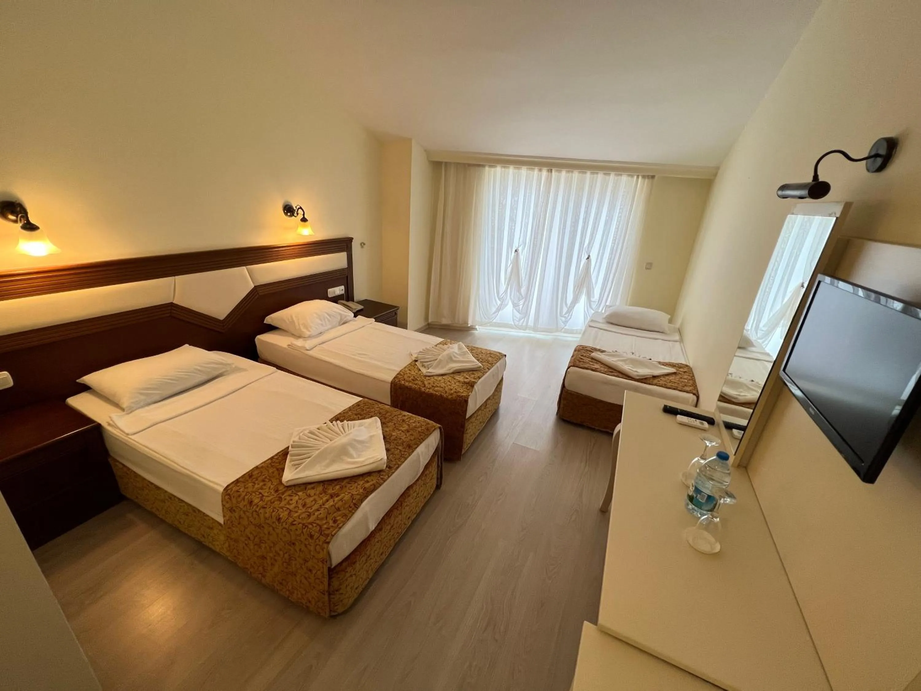 Photo of the whole room in Valeri Beach Hotel