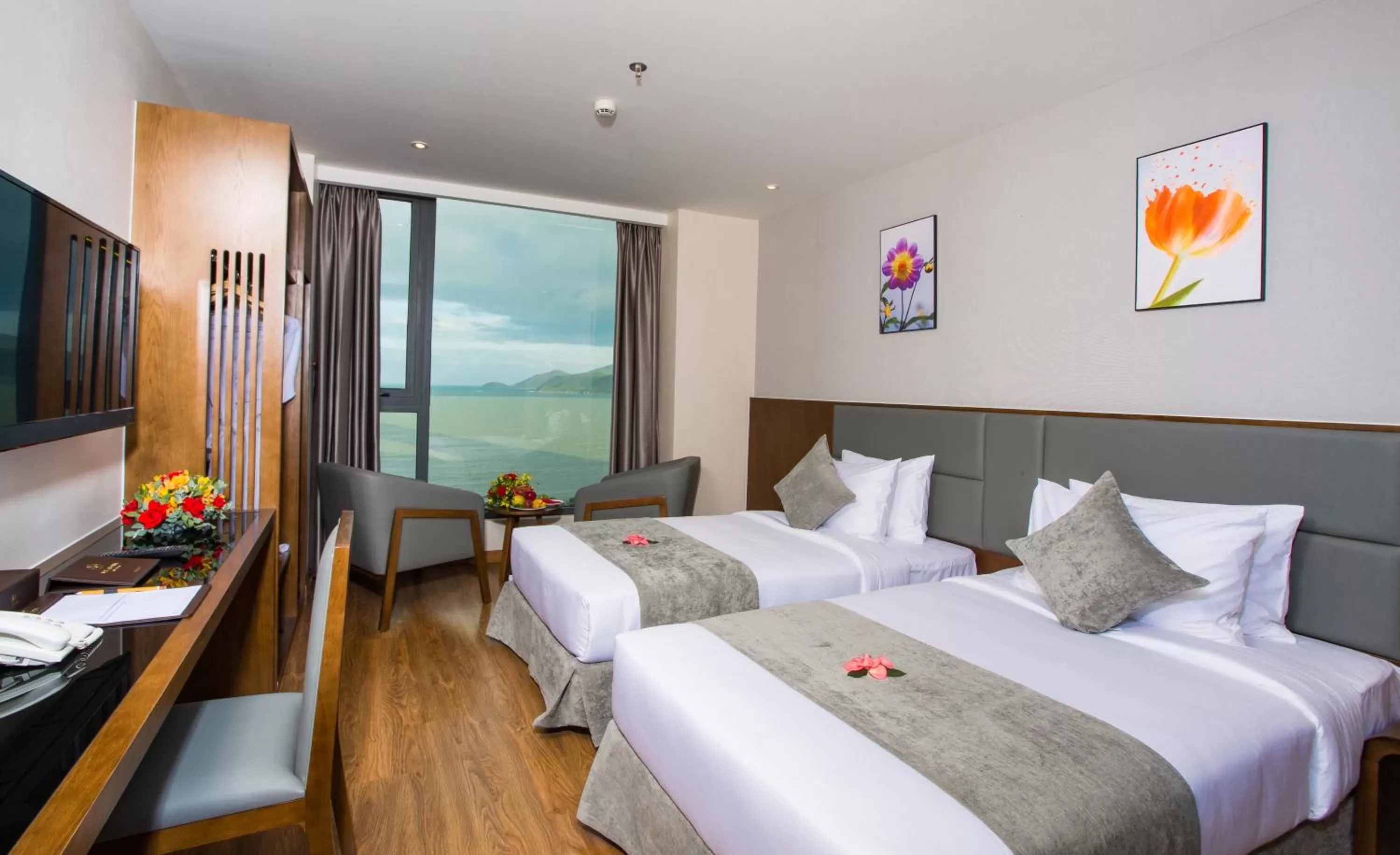 Bedroom, Bed in DTX Hotel Nha Trang