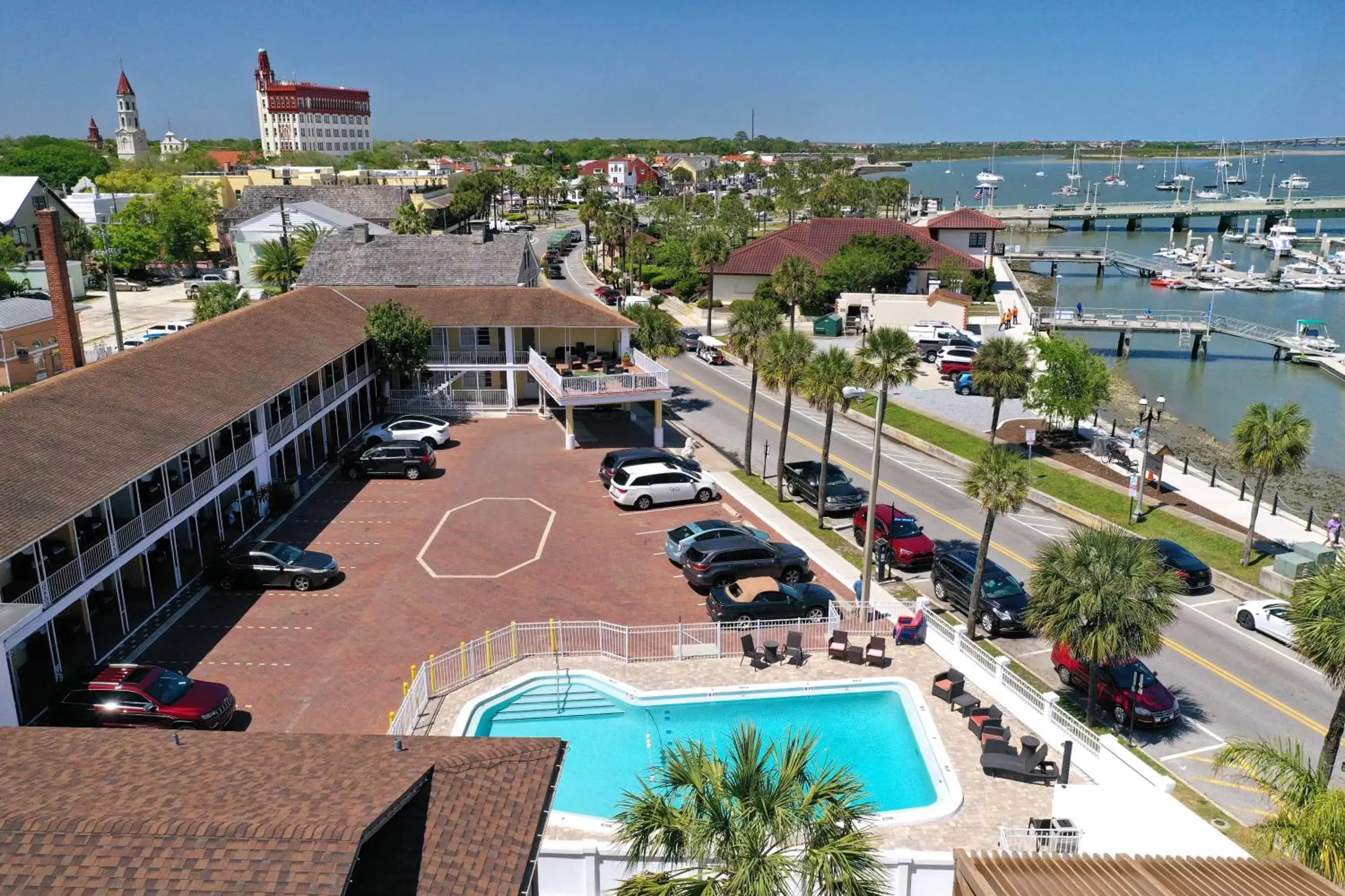 Pool View in Historic Waterfront Marion Motor Lodge in downtown St Augustine