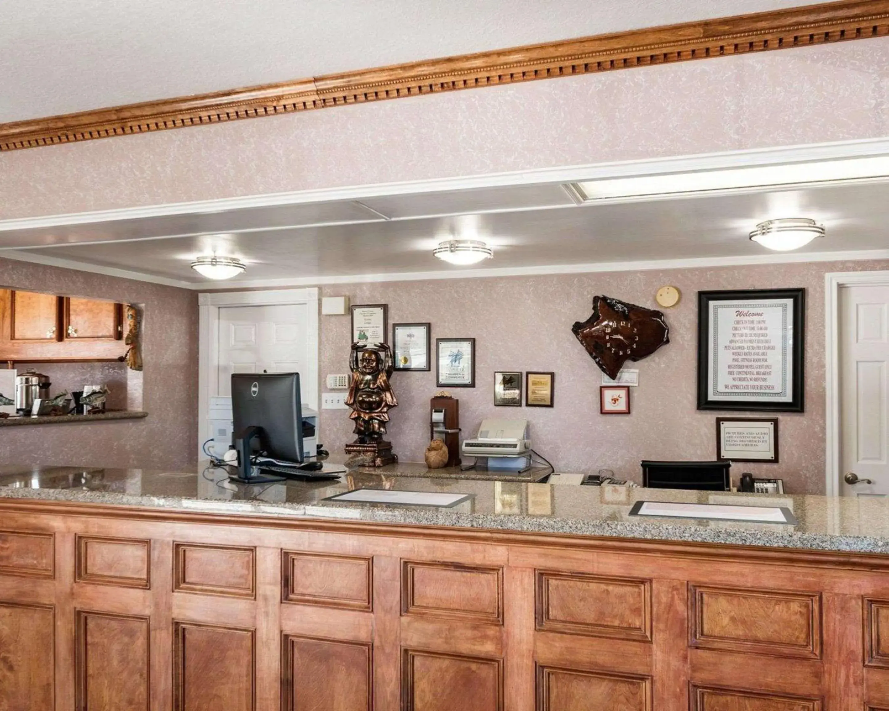 Lobby or reception in Econo Lodge Jasper
