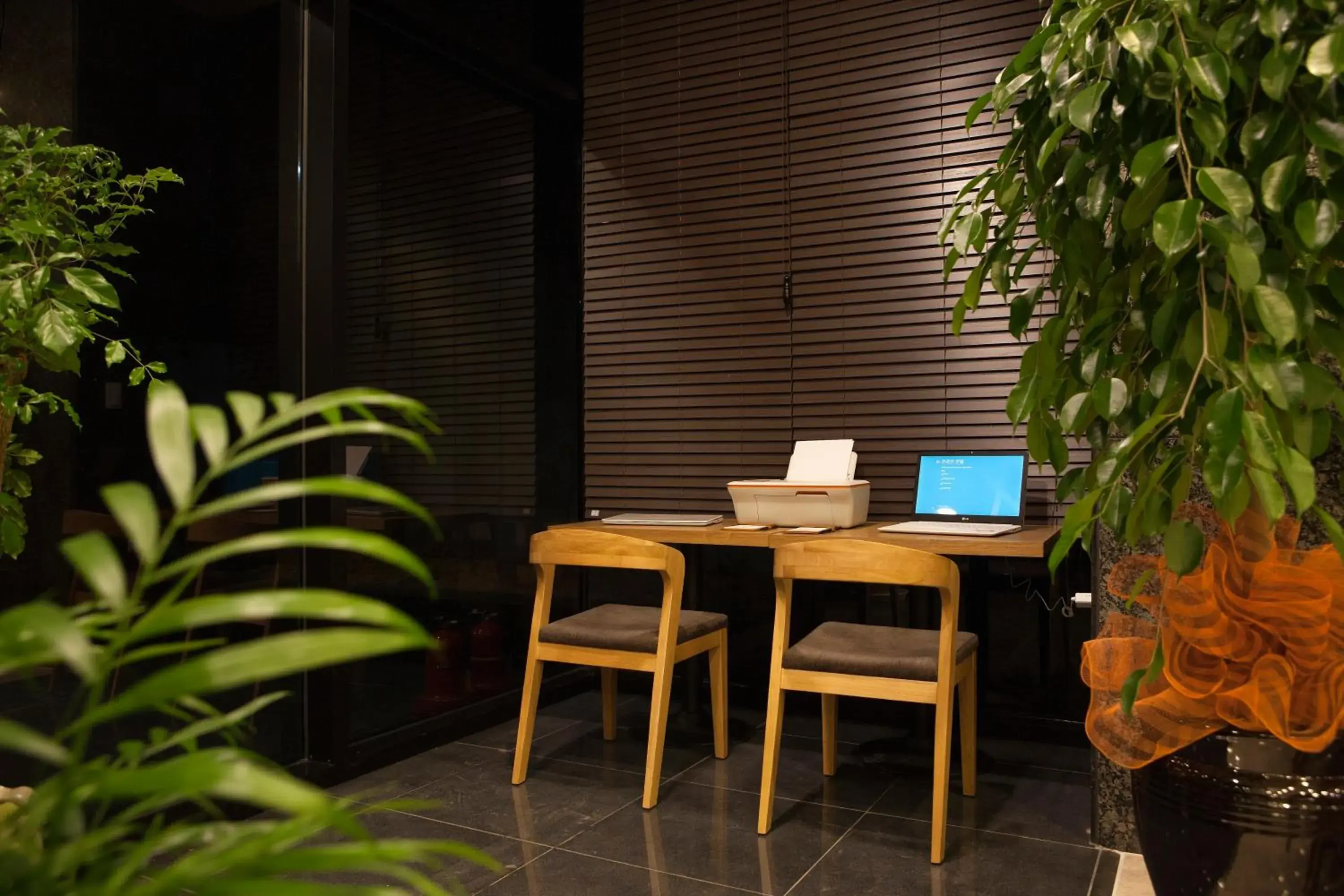 Business facilities in Hotel Nafore