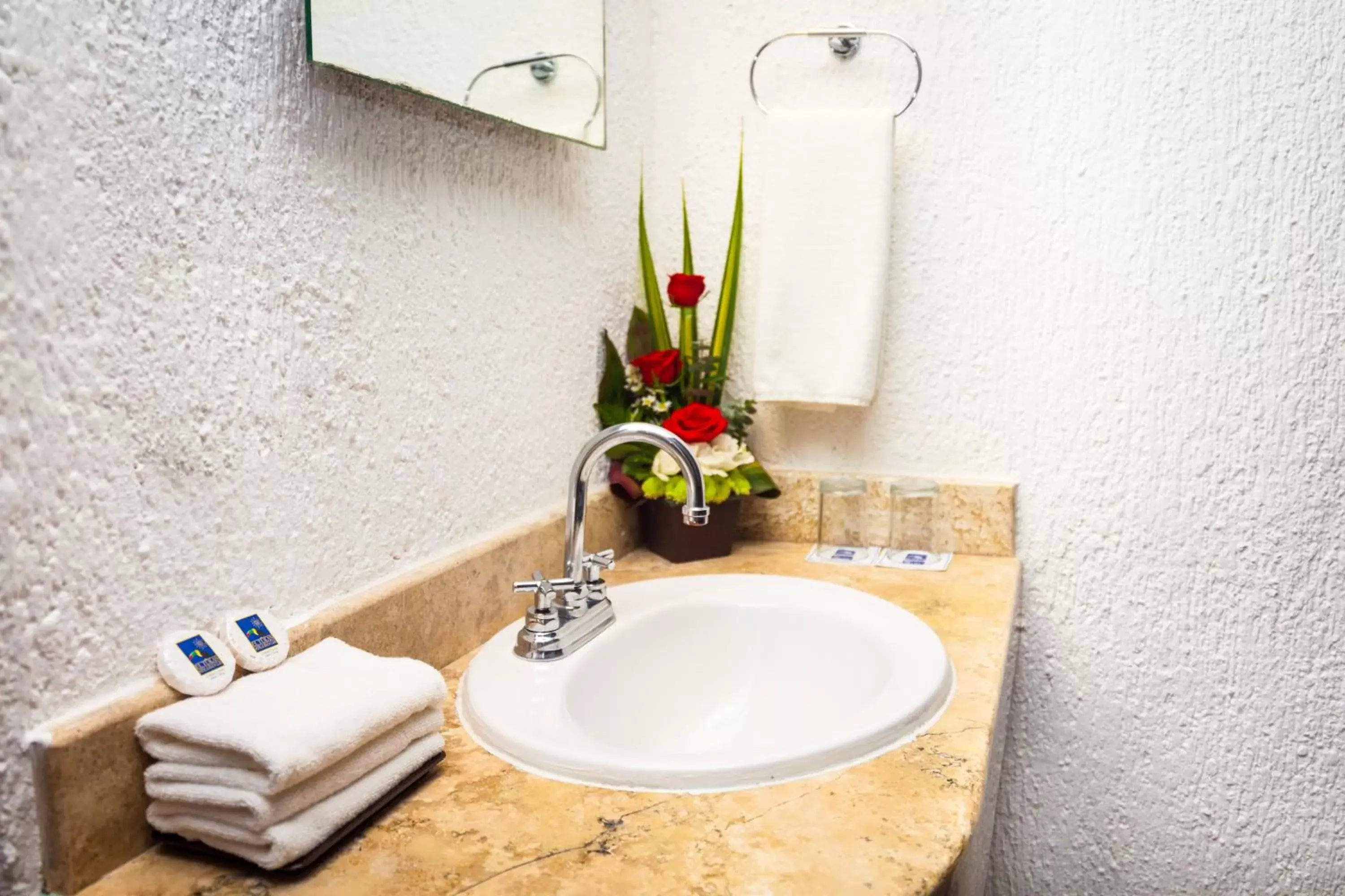 Bathroom in Tukan Hotel Playa del Carmen