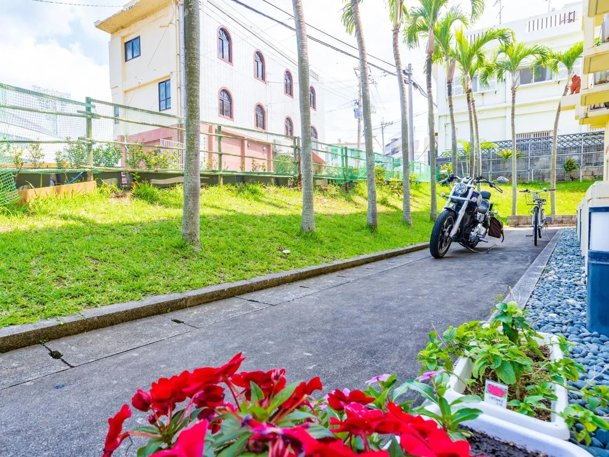 Parking in Hotel Park Stadium Naha