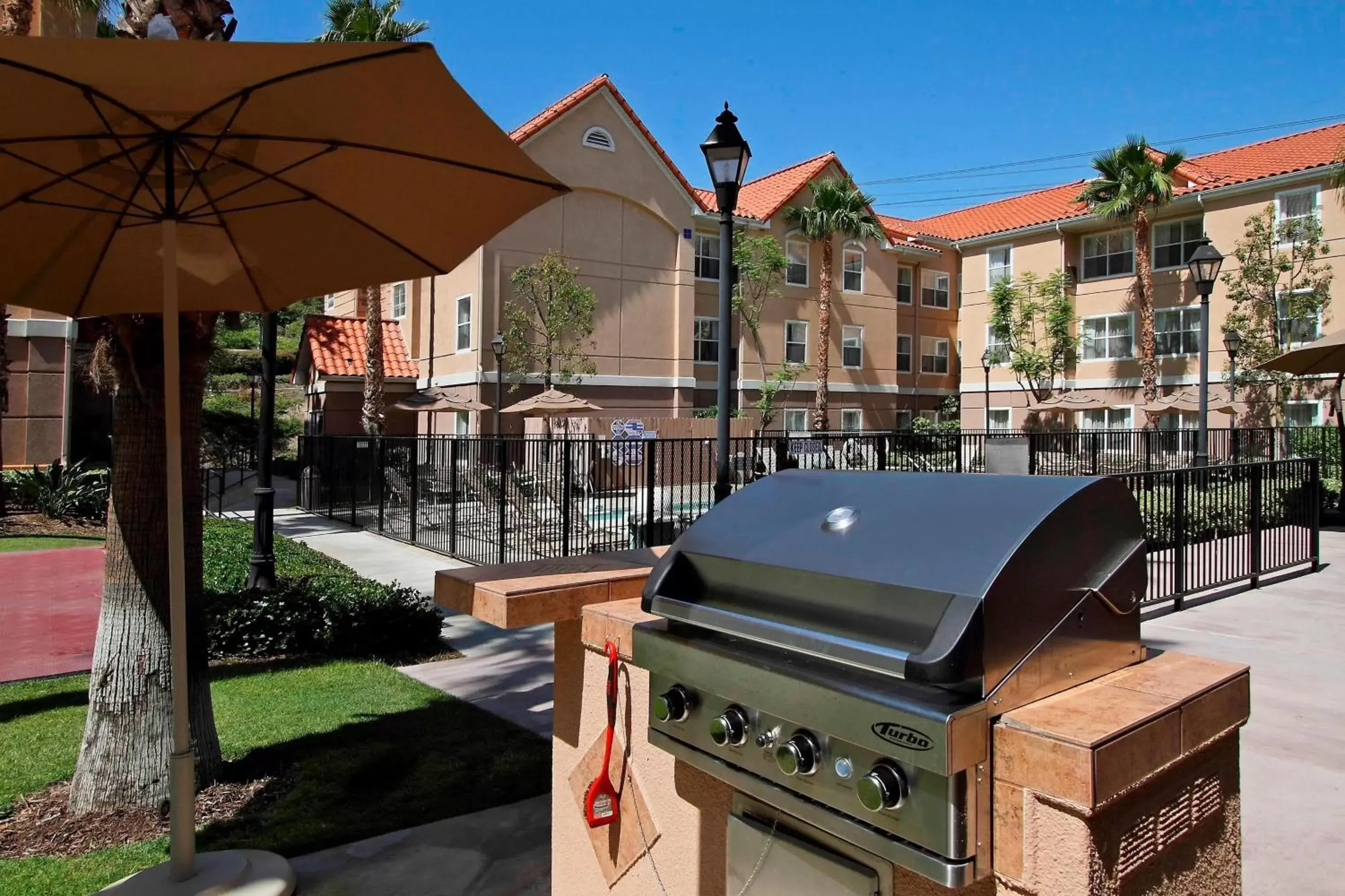 Other, BBQ Facilities in Residence Inn Anaheim Hills Yorba Linda