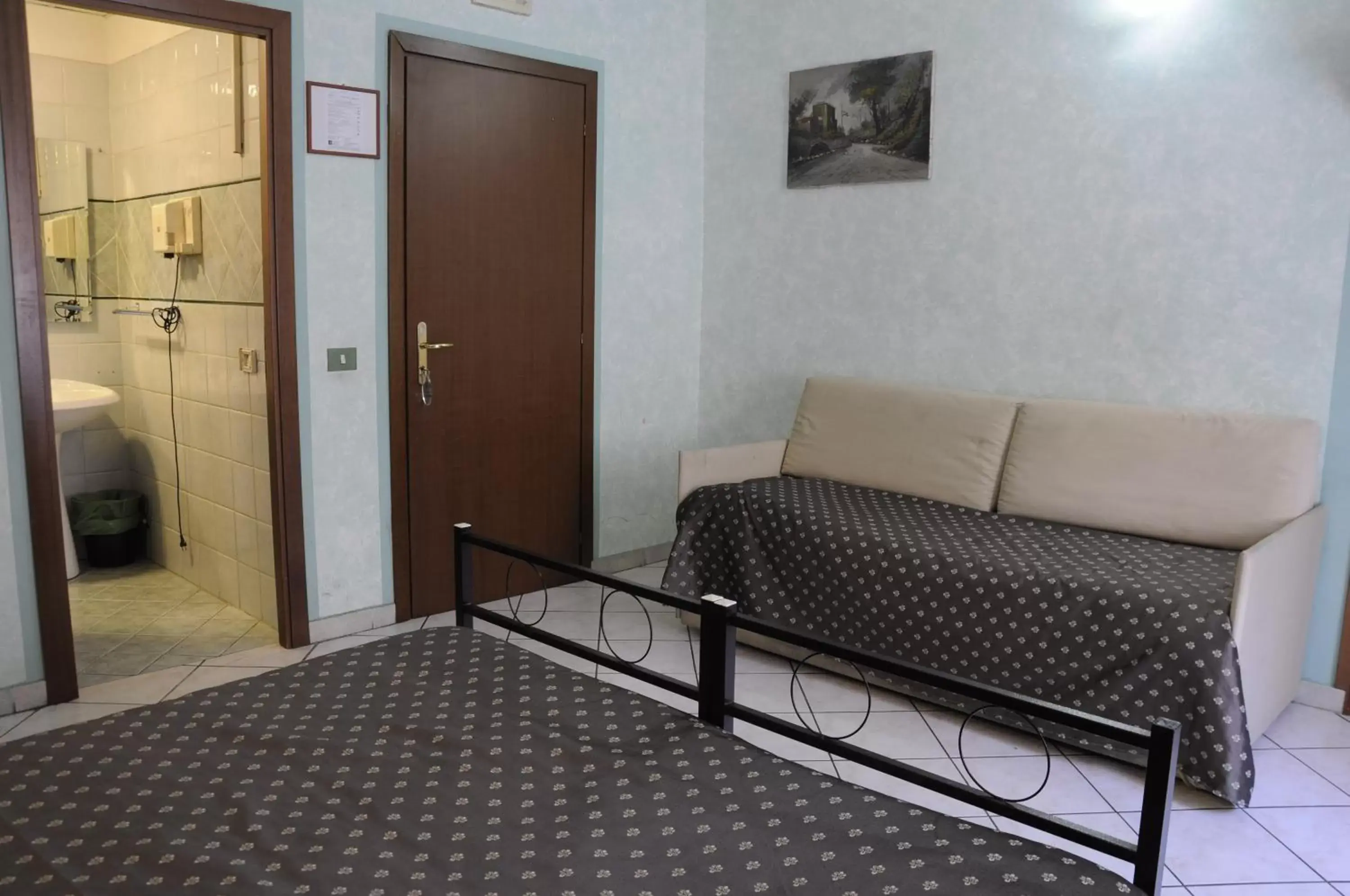 Bedroom, Seating Area in Hotel Farini