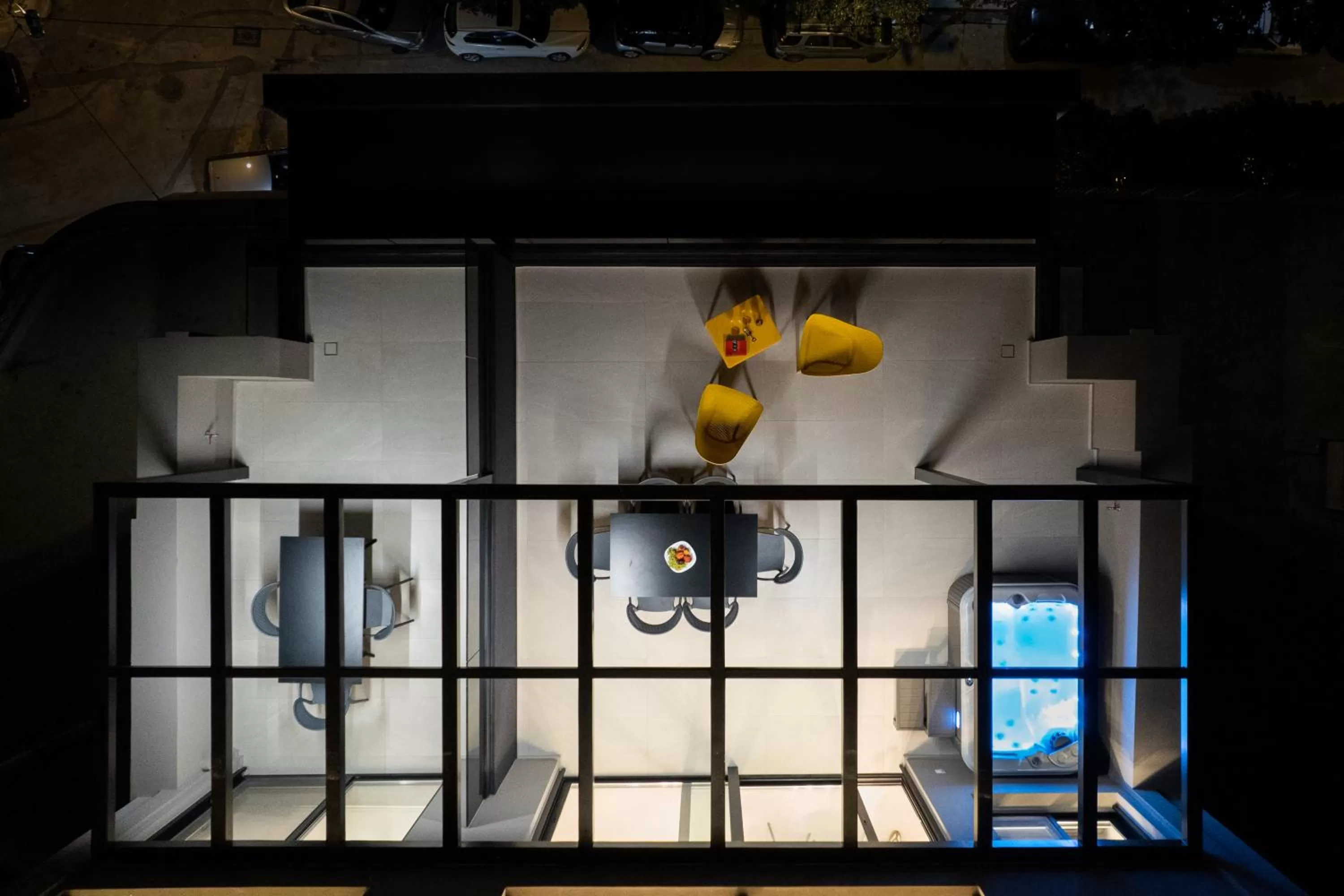 Night in LUX&EASY Athens Downtown Residences