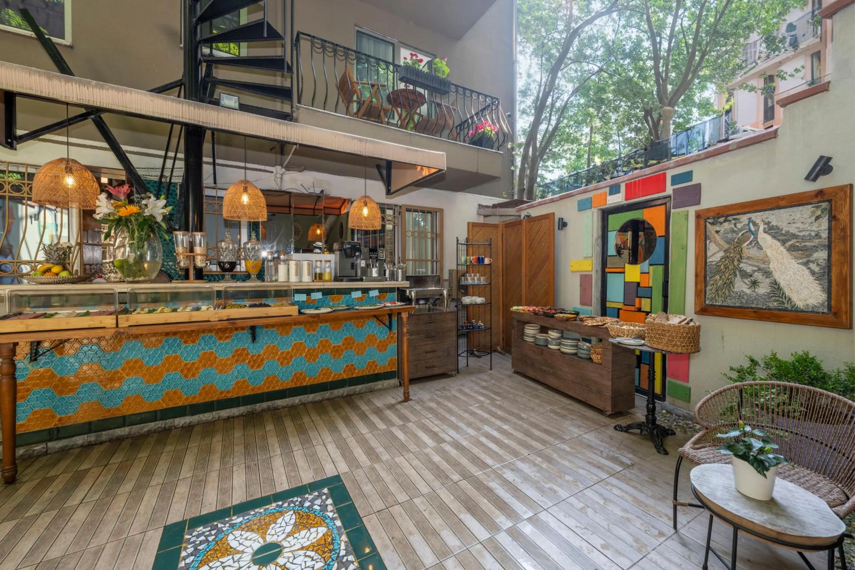 Restaurant/places to eat in The Marions Suite istanbul Special Category Taksim