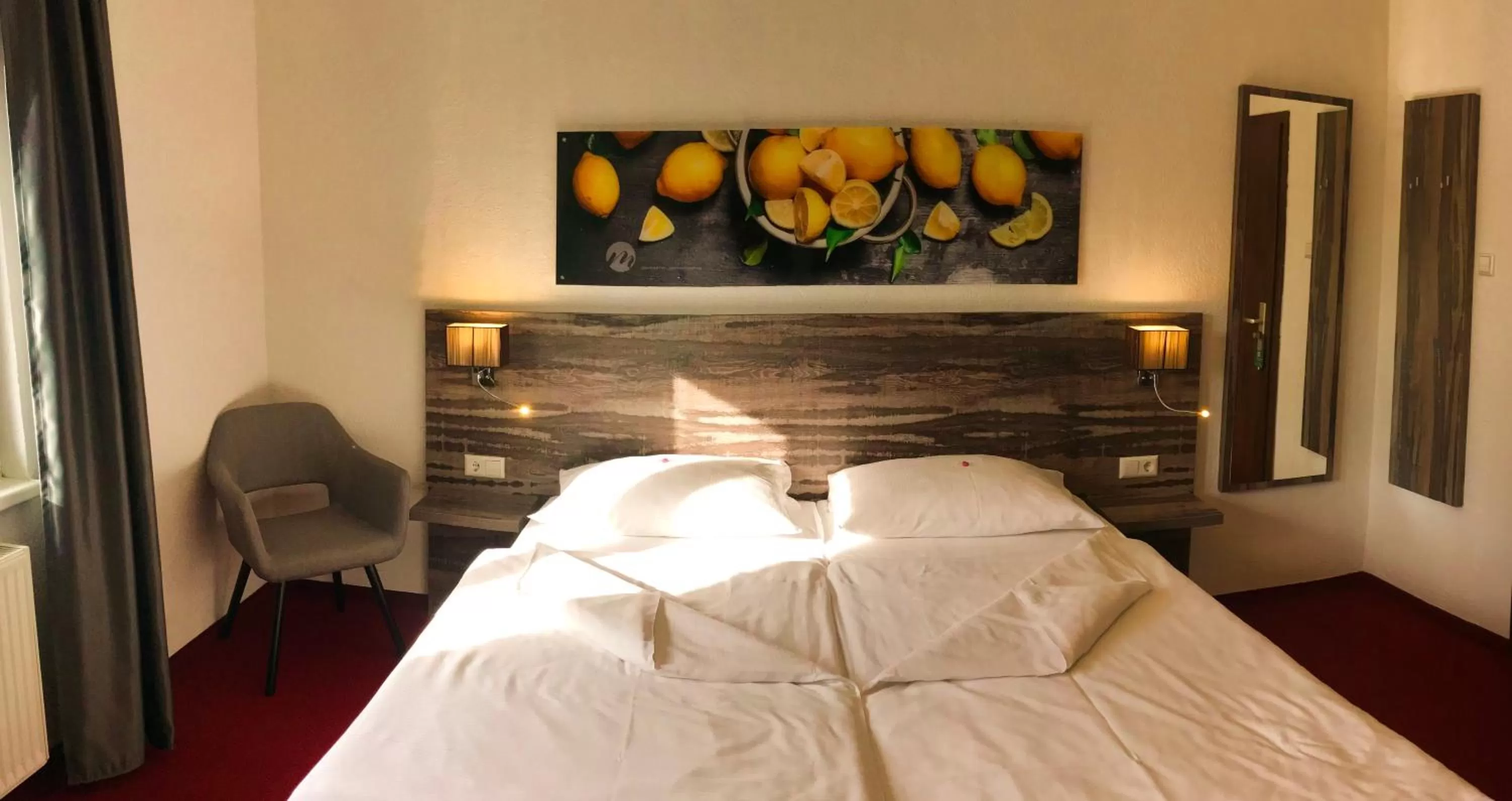 Bed in stadthotel miya