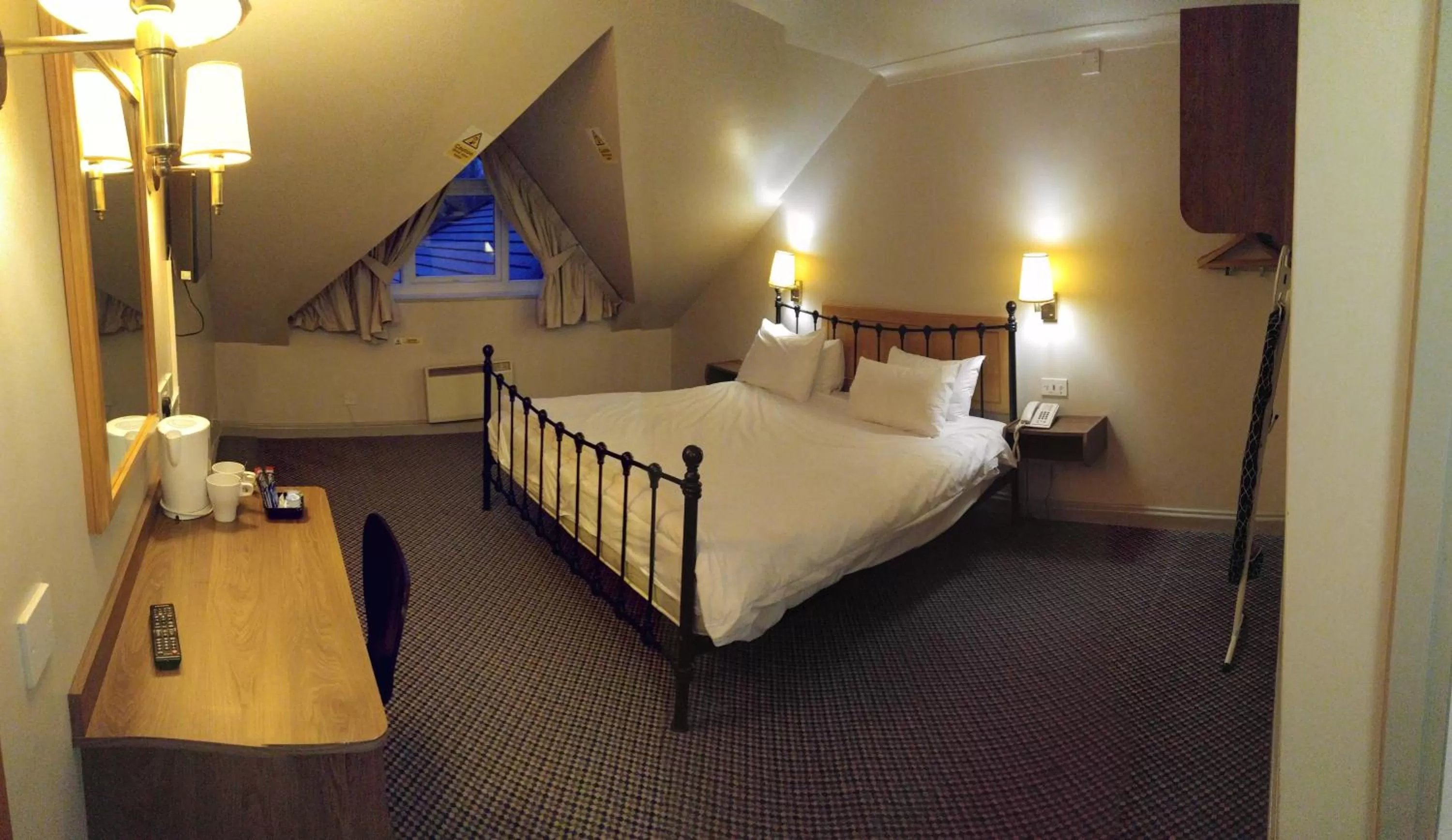 Bedroom, Bed in 247Hotel