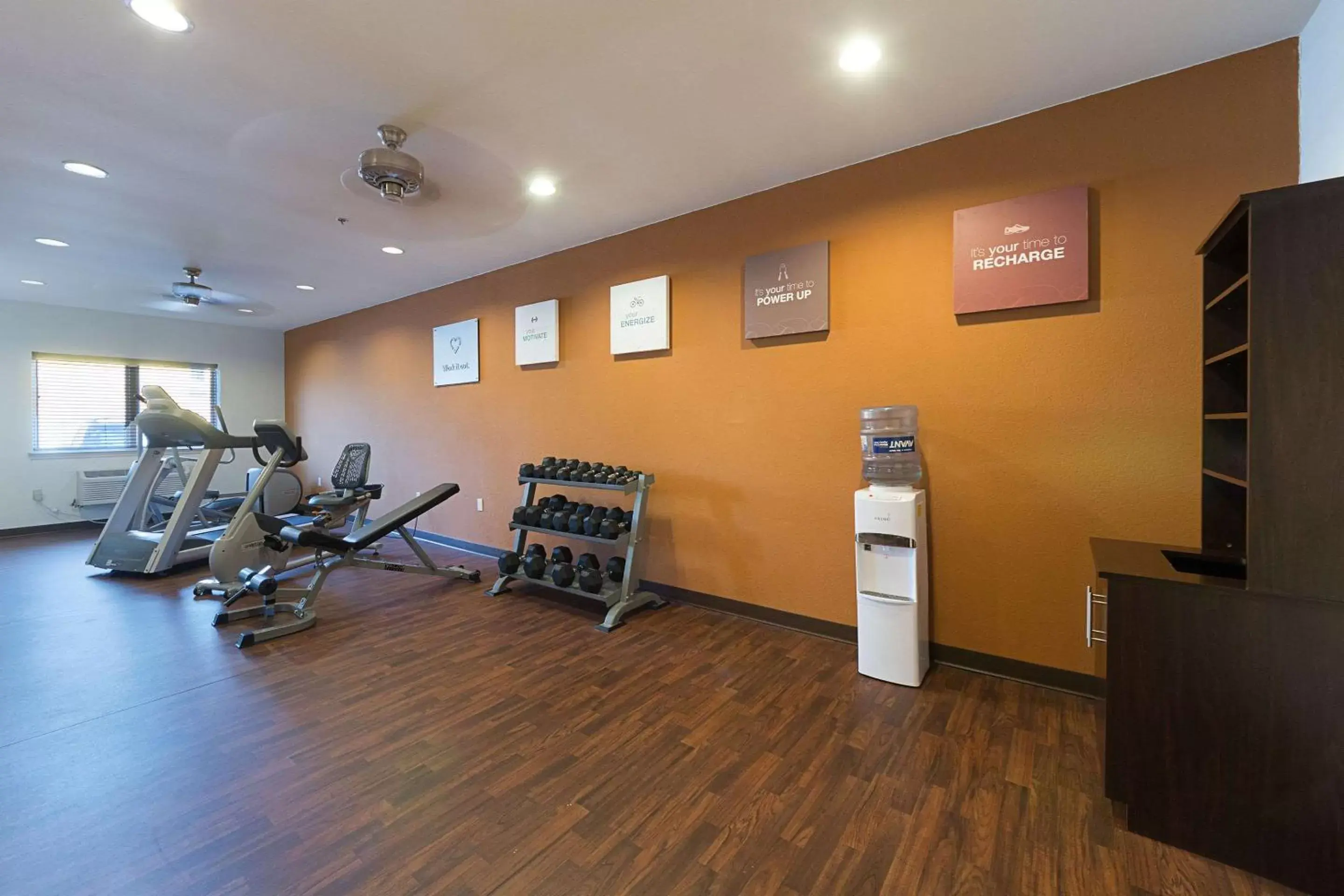 Fitness centre/facilities, Fitness Center/Facilities in Comfort Suites Beachside