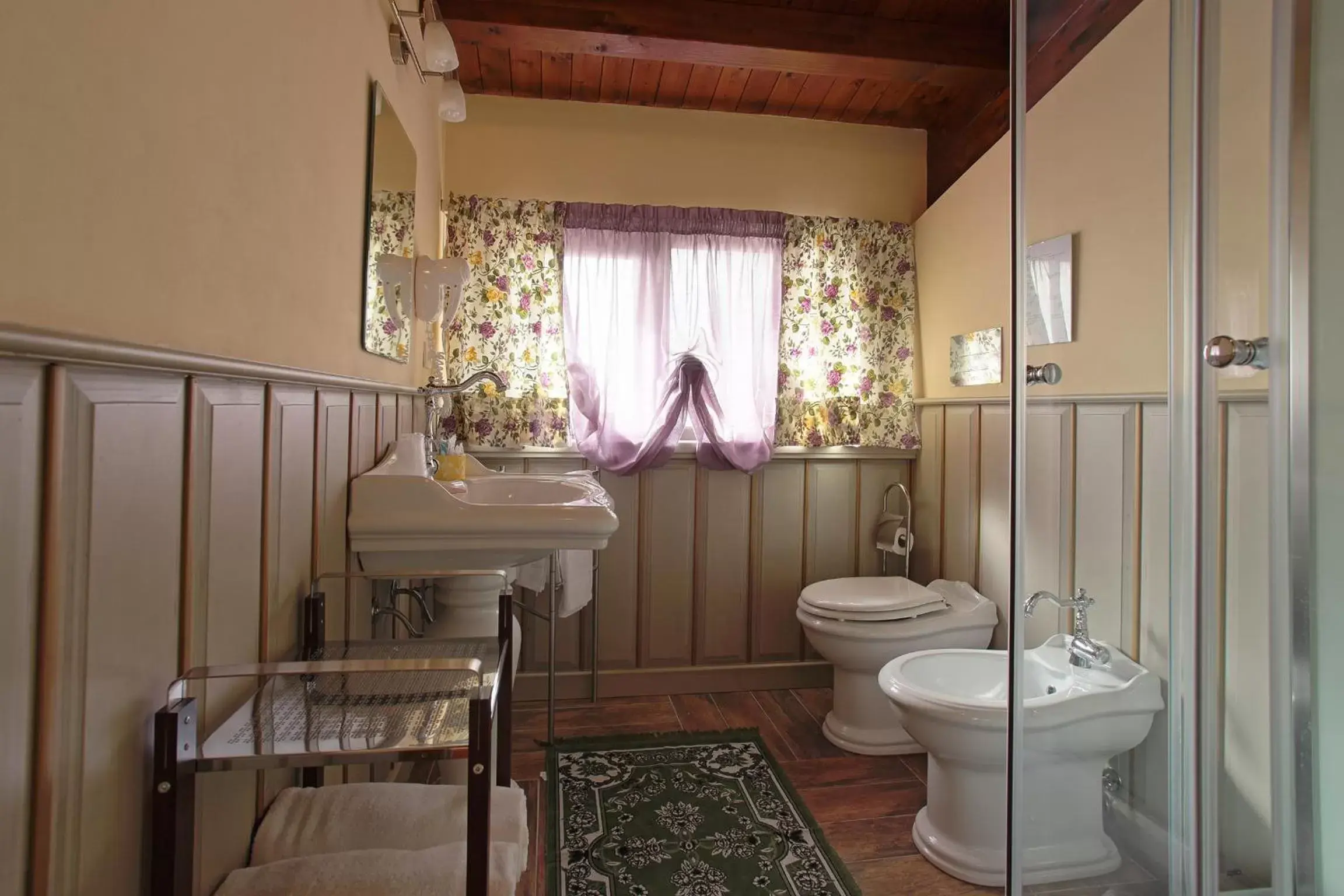 Bathroom in B&B Villa del Sole Relais