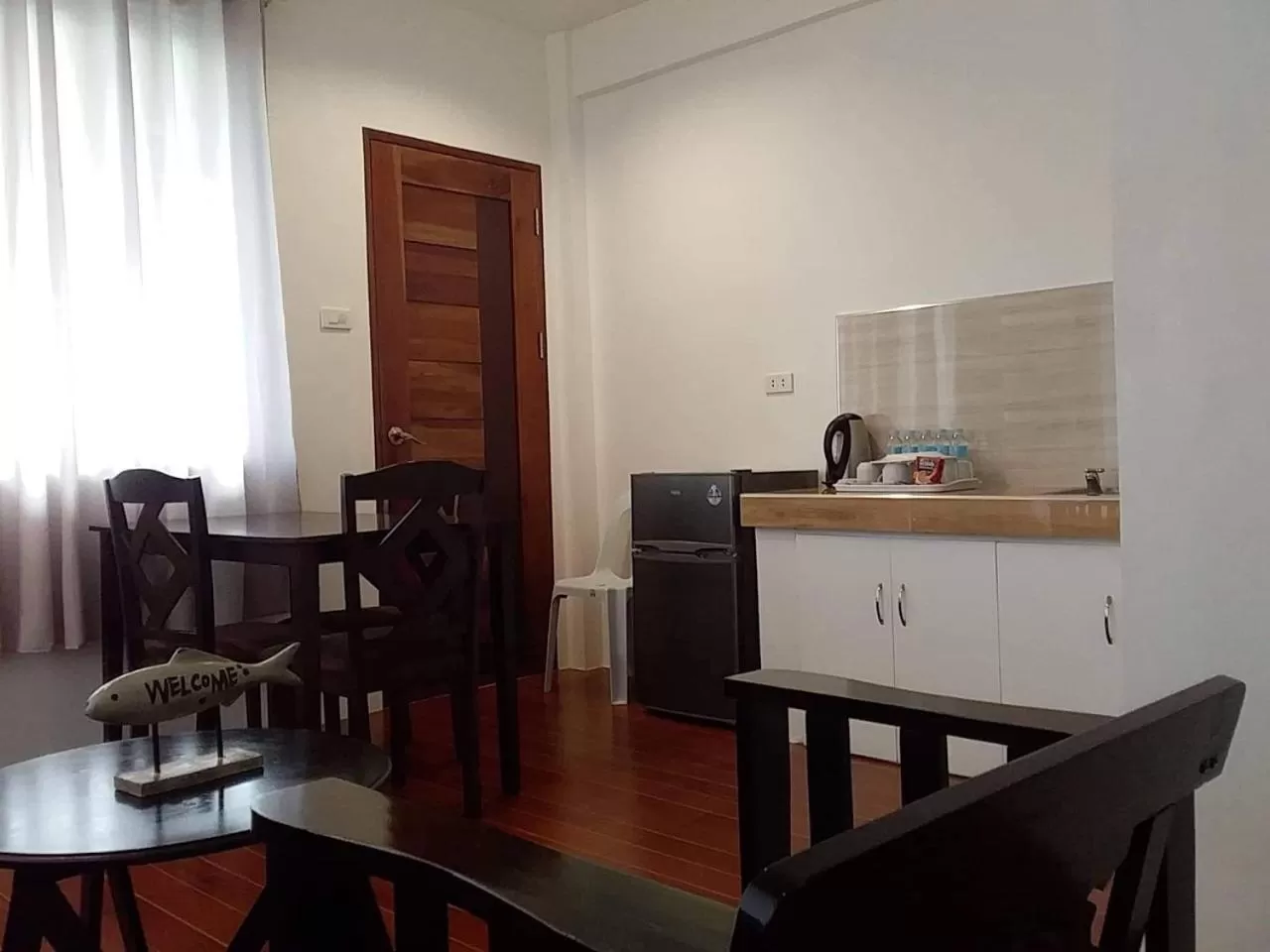 Living room in Zosimo's Inn