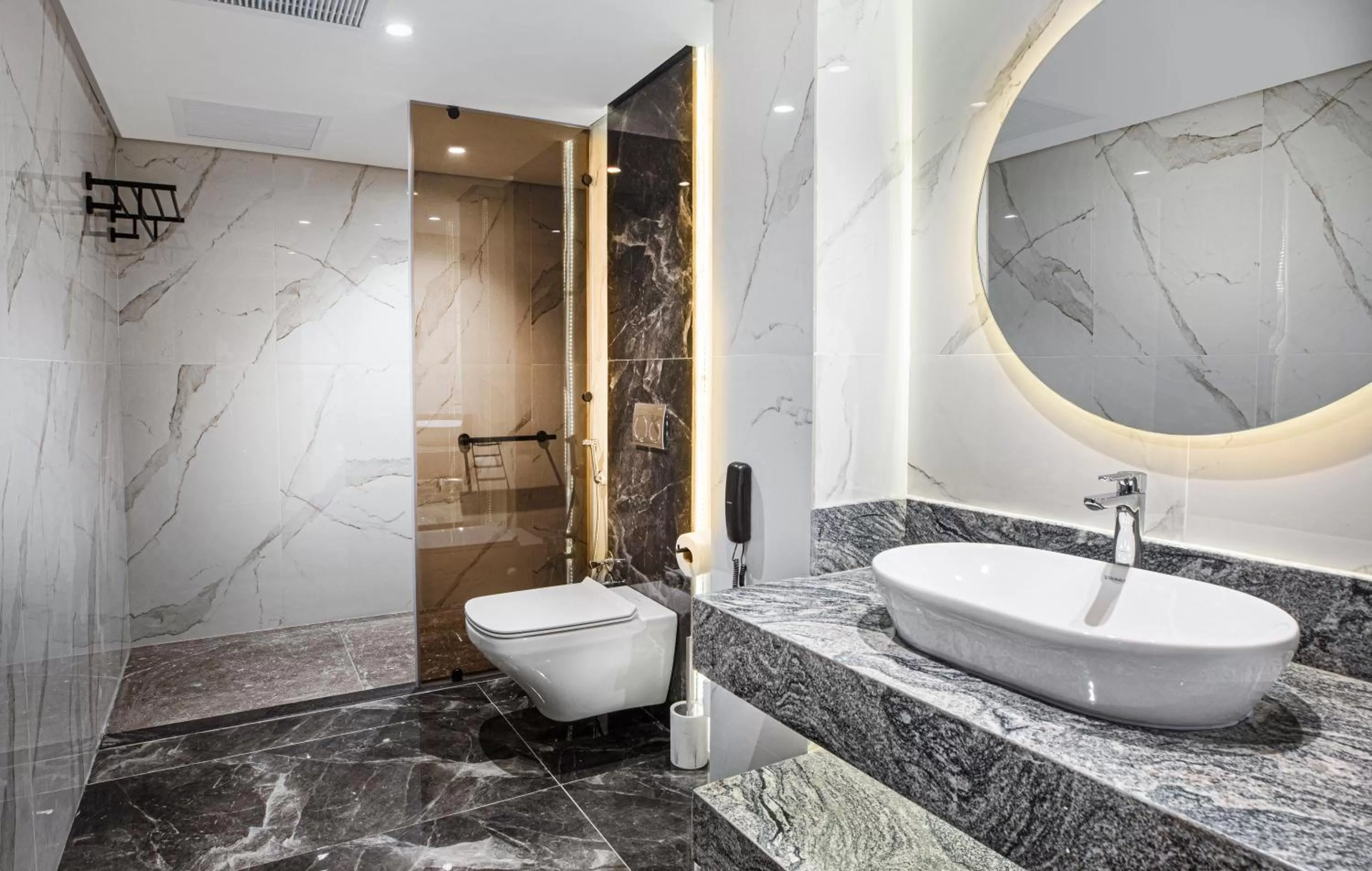 Shower in V Hotel Sharm El Shiekh