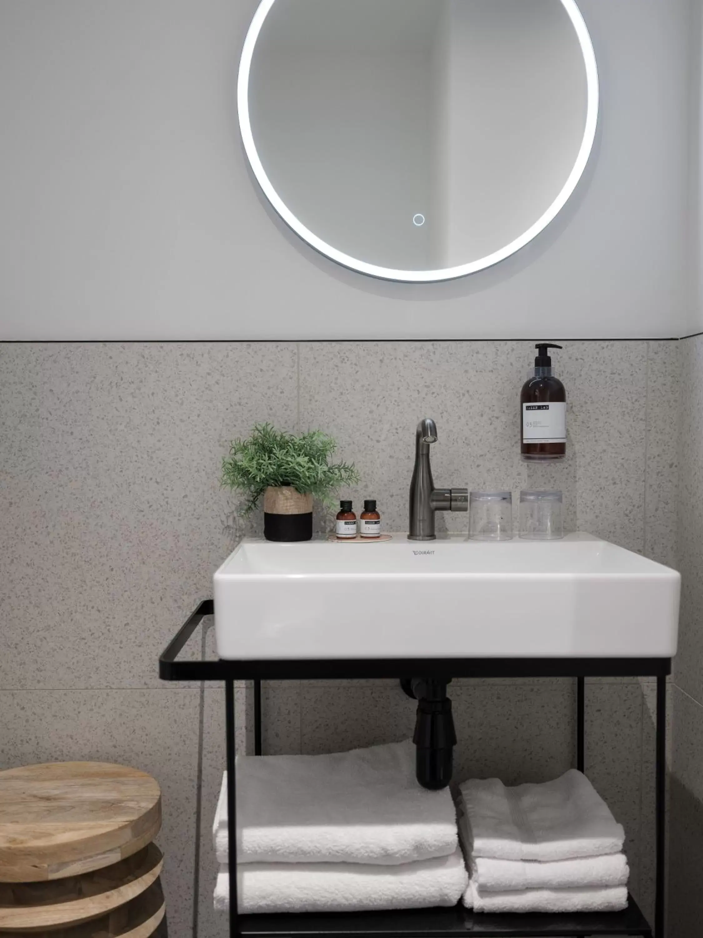 Bathroom in Maisons du Monde Hotel & Suites - Nantes