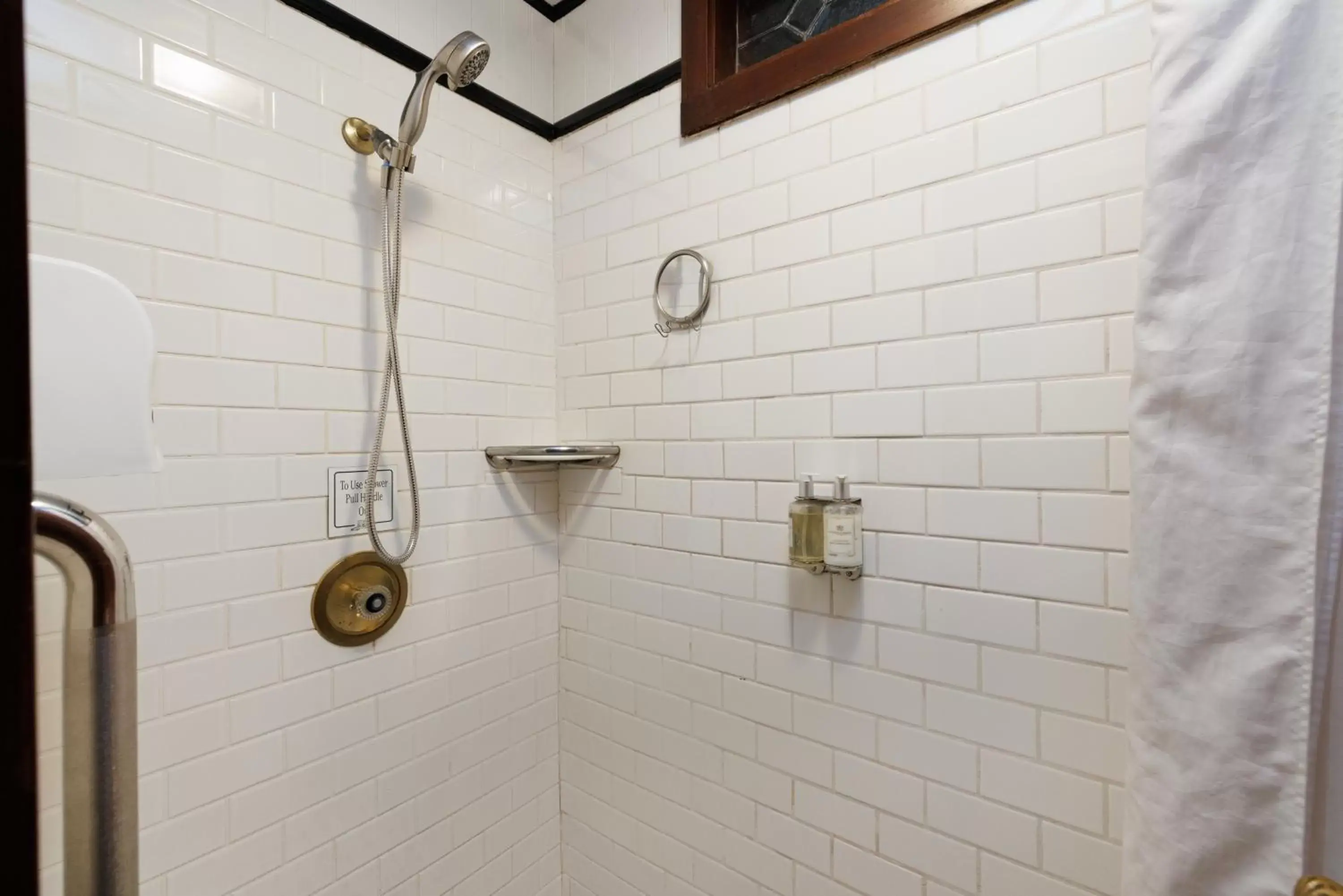 Bathroom in San Remo Hotel