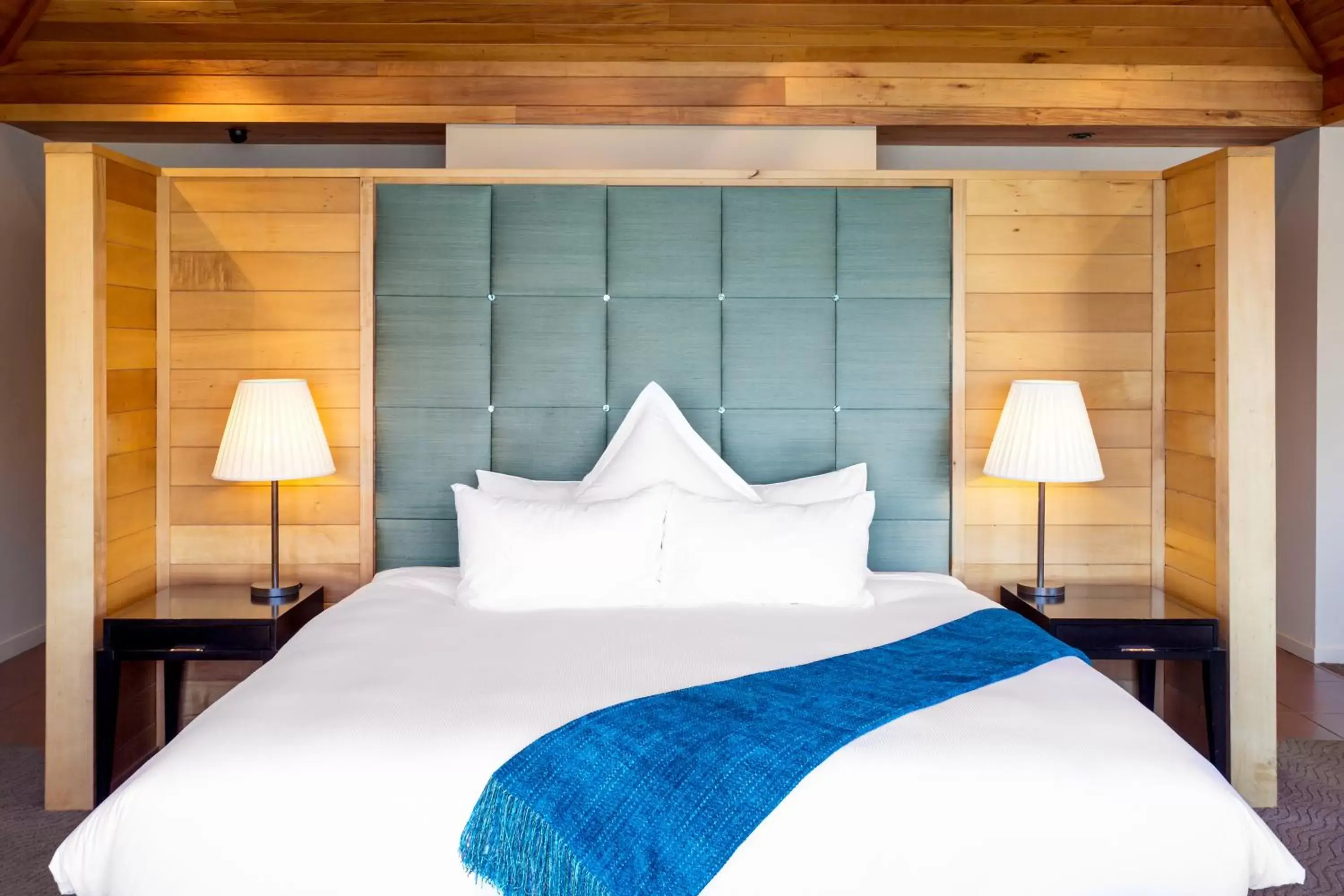 Bedroom, Bed in Azur Lodge