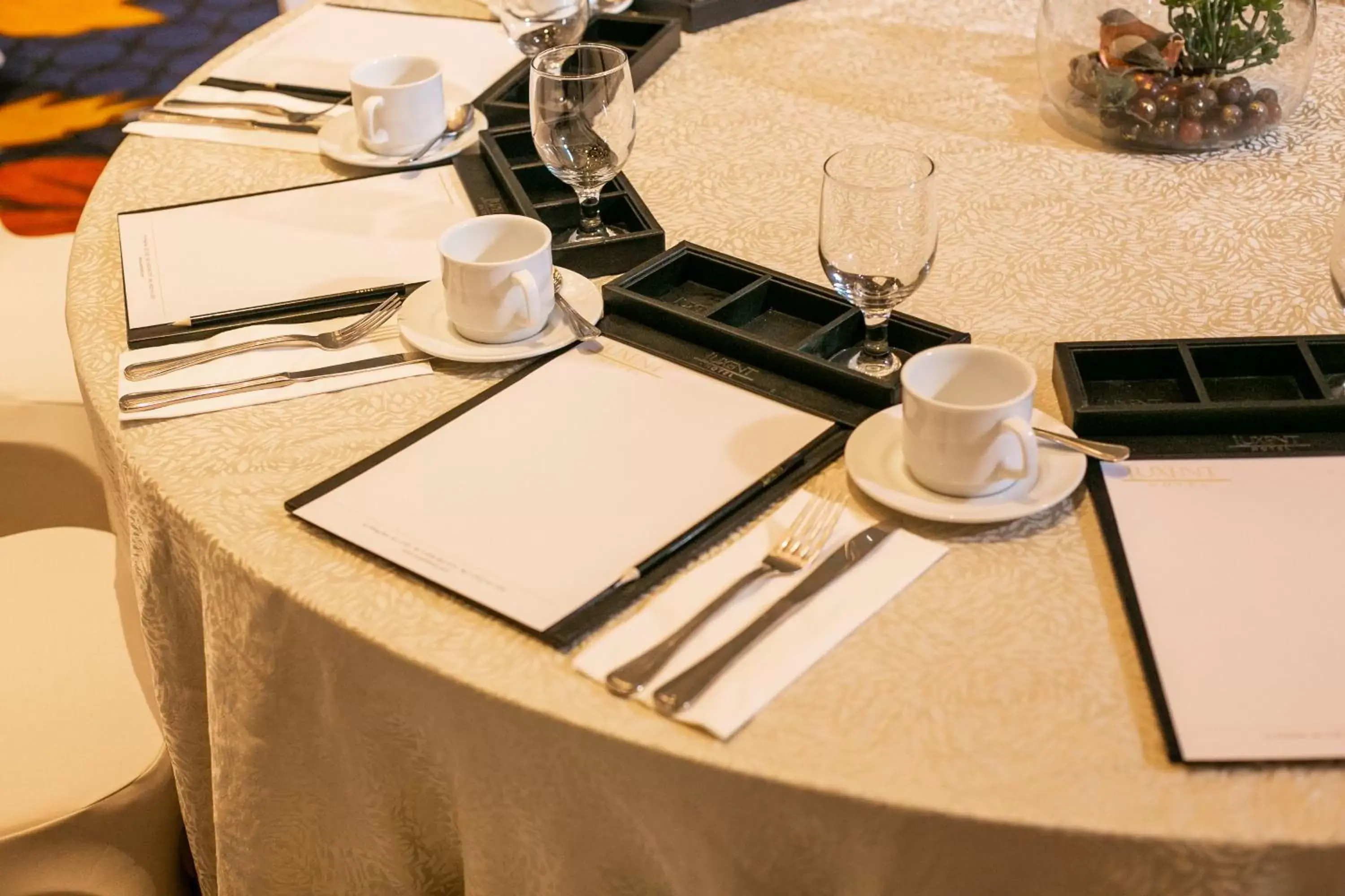 Banquet/Function facilities, Restaurant/Places to Eat in Luxent Hotel