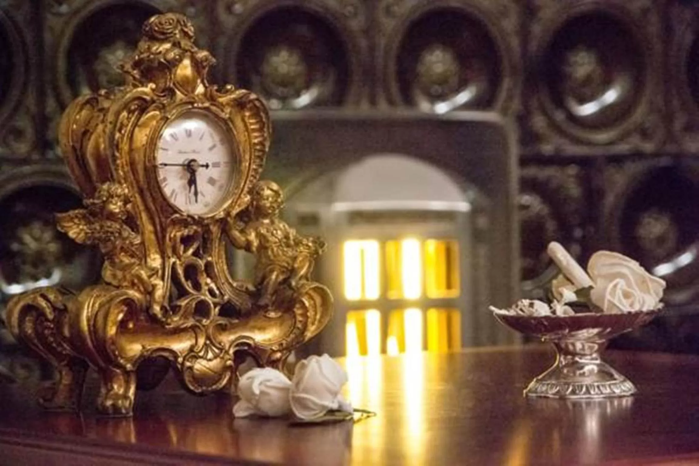 Decorative detail in Grand Boutique Hotel