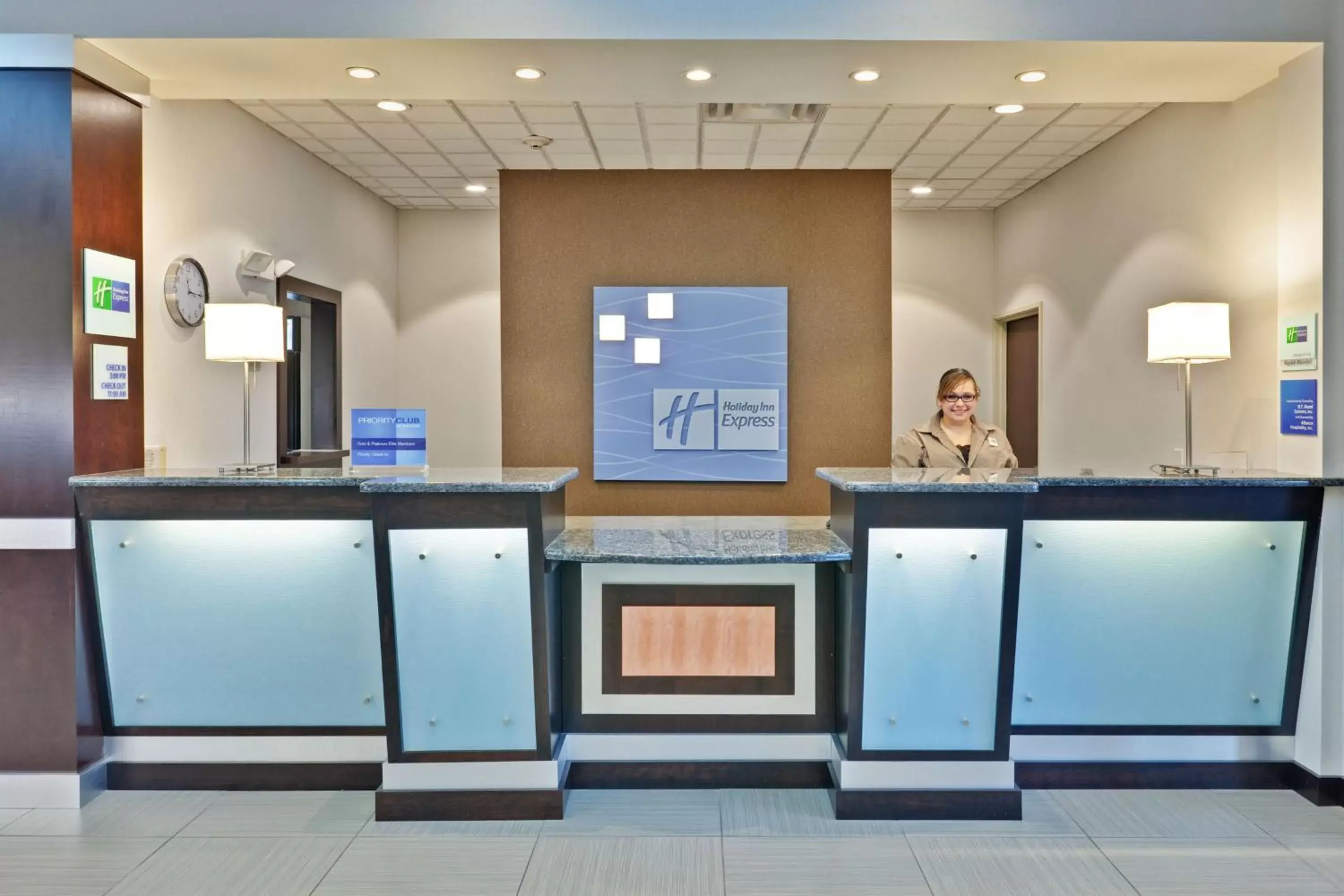 Property building, Lobby/Reception in Holiday Inn Express & Suites - New Philadelphia Southwest, an IHG Hotel