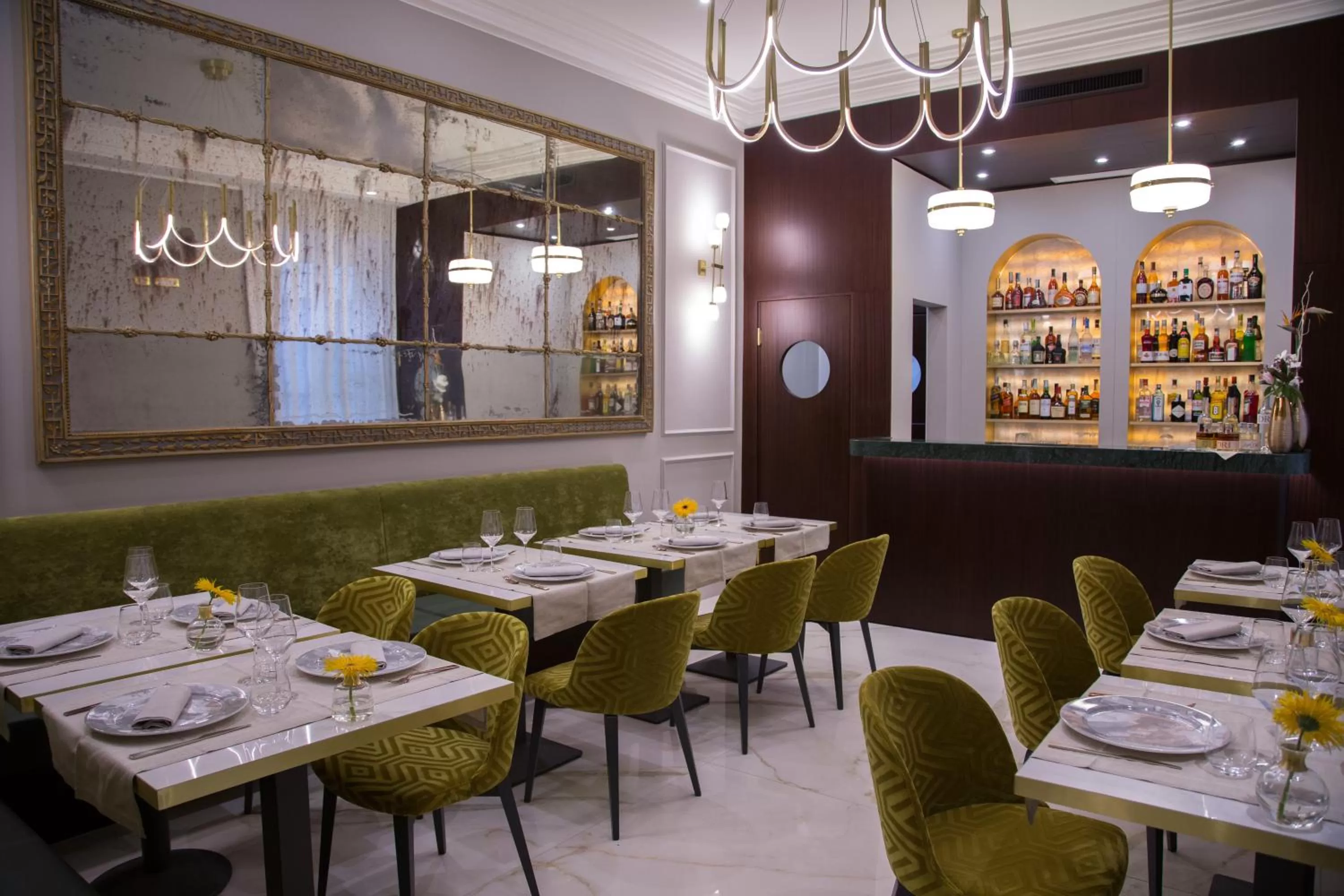 Restaurant/places to eat in Elizabeth Unique Hotel | a Member of Design Hotels™