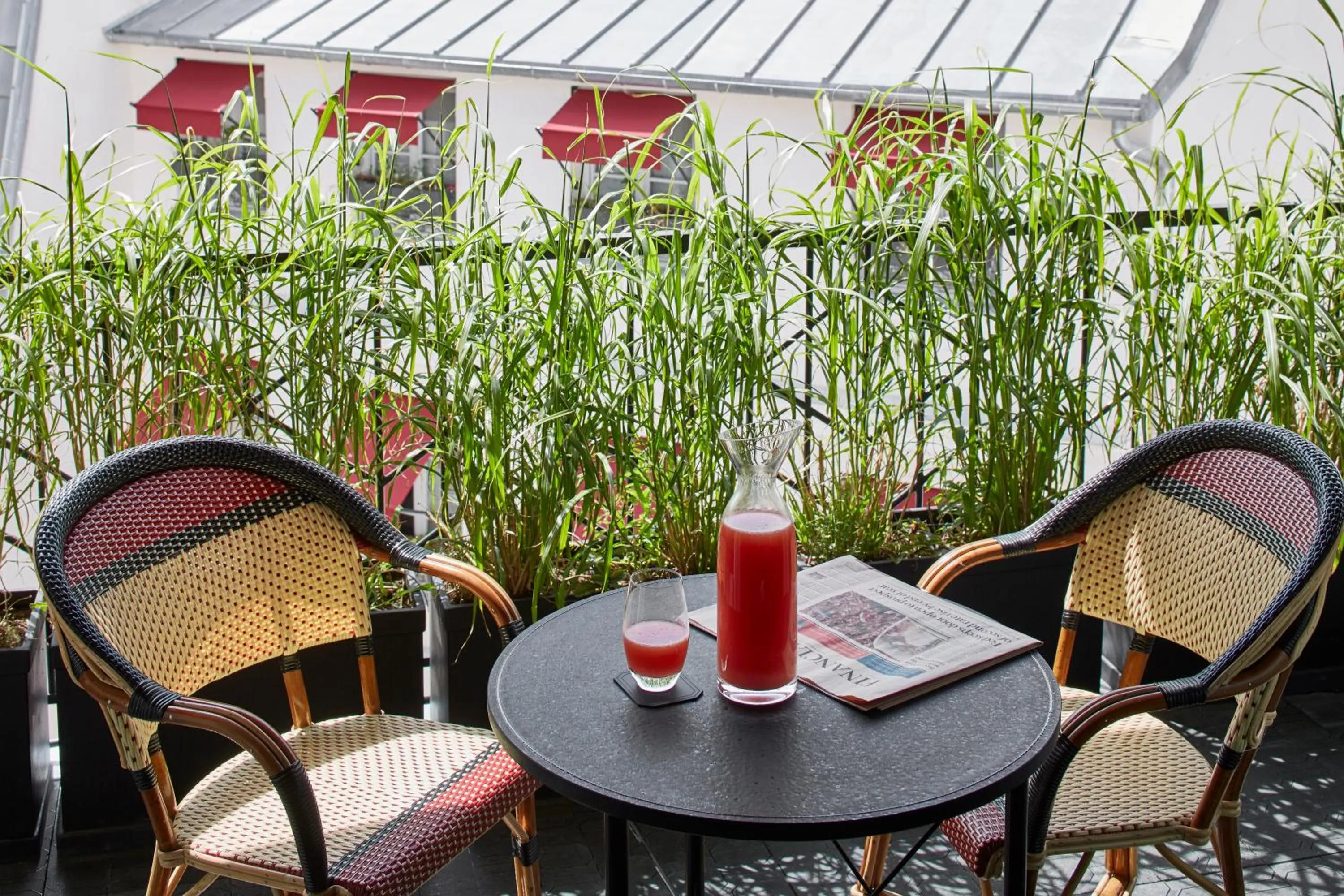 Patio in Le Roch Hotel & Spa
