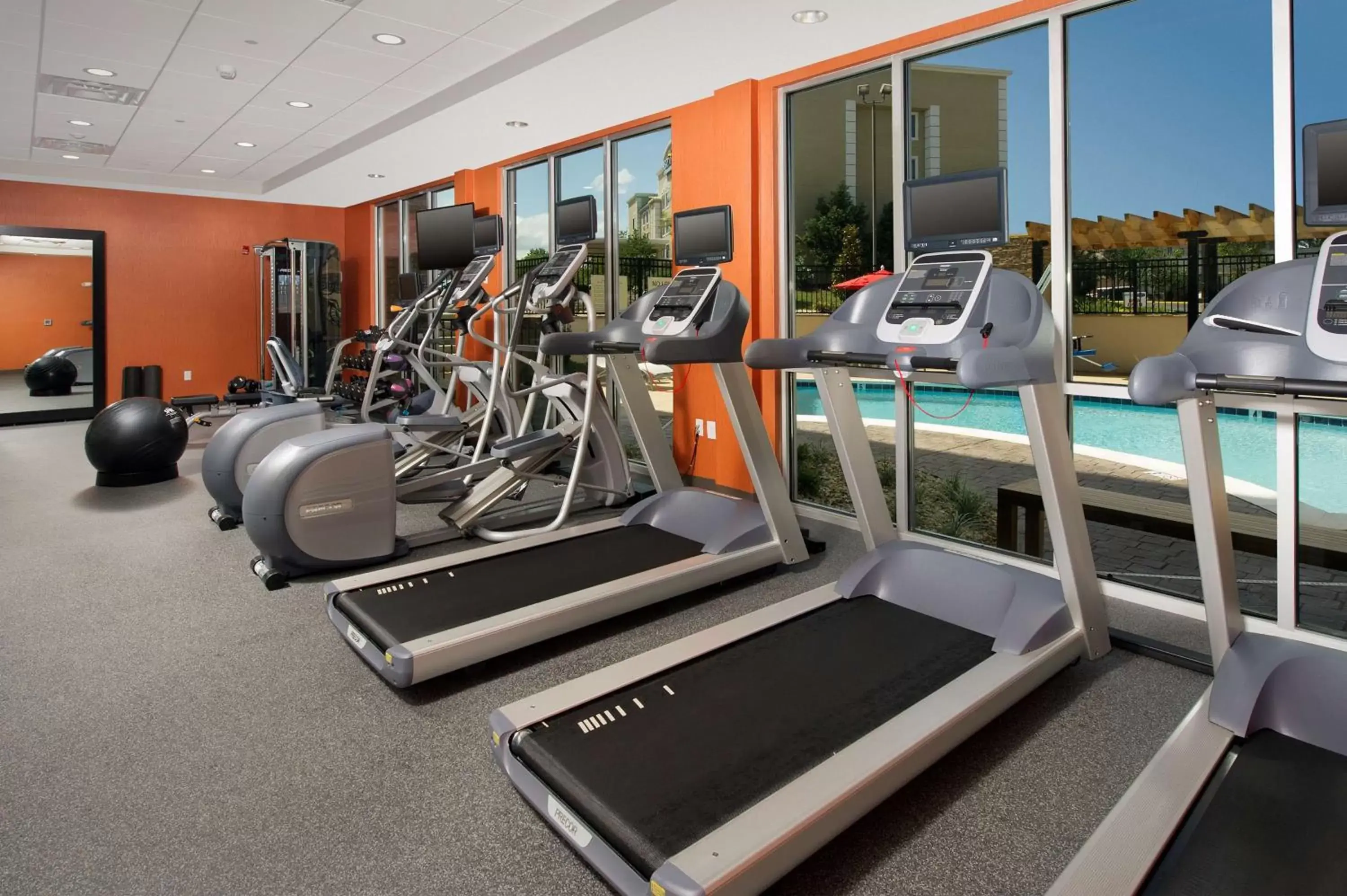 Fitness centre/facilities, Fitness Center/Facilities in Hampton Inn by Hilton Hattiesburg