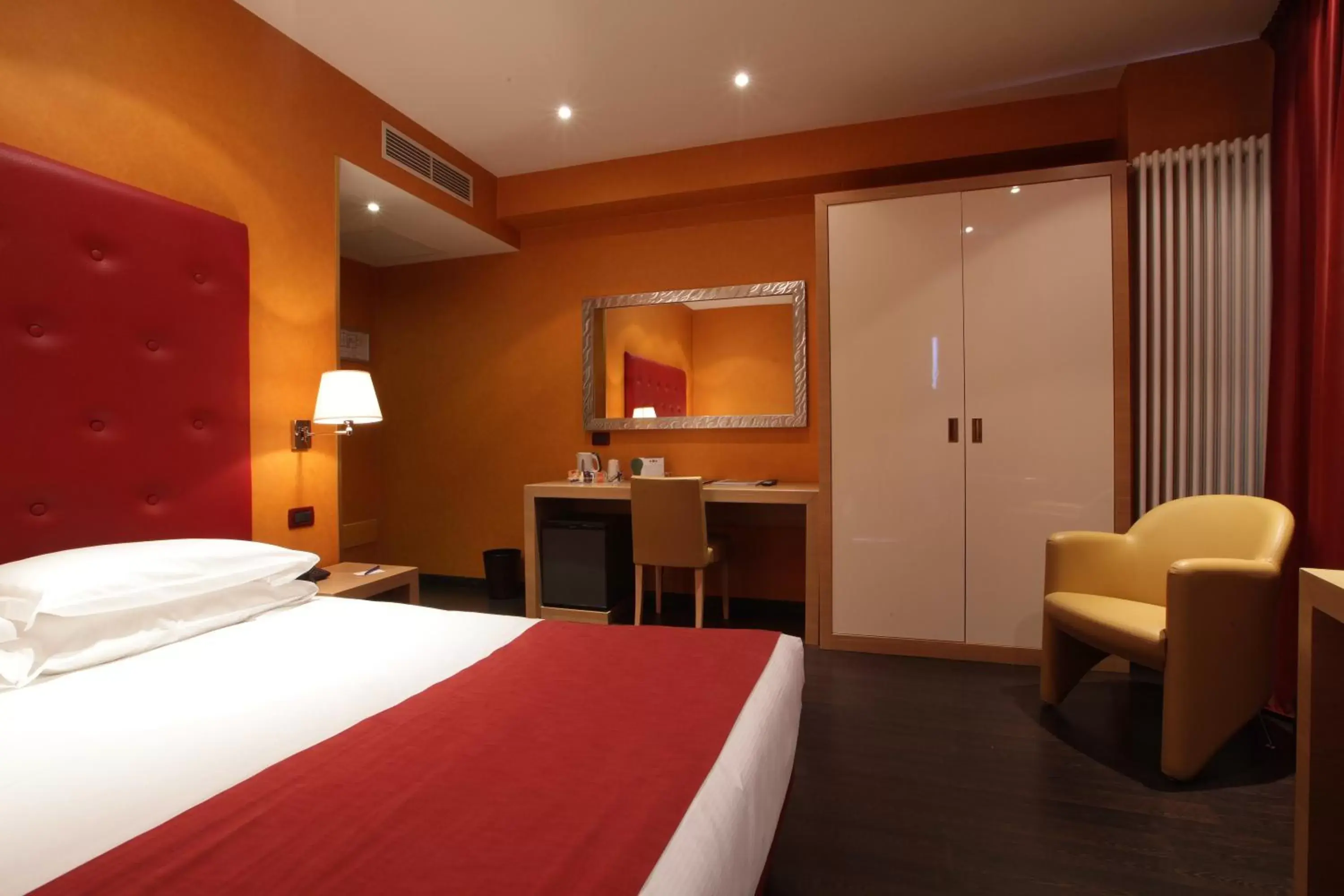 Photo of the whole room, Bed in Best Western Hotel Piemontese Photo of the whole room, Bed in Best Western Hotel Piemontese