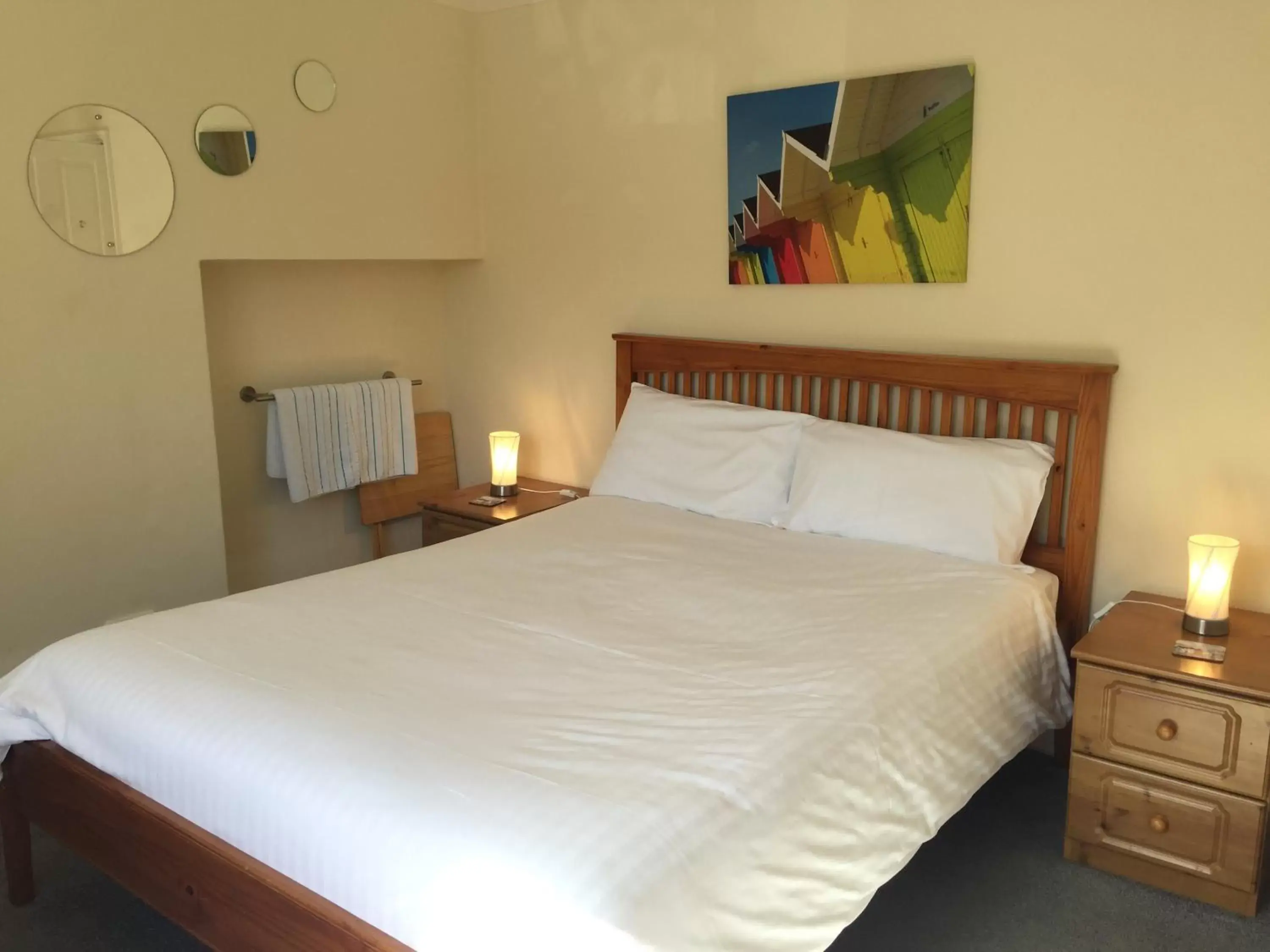 Bedroom, Bed in Barbican Reach Guest House