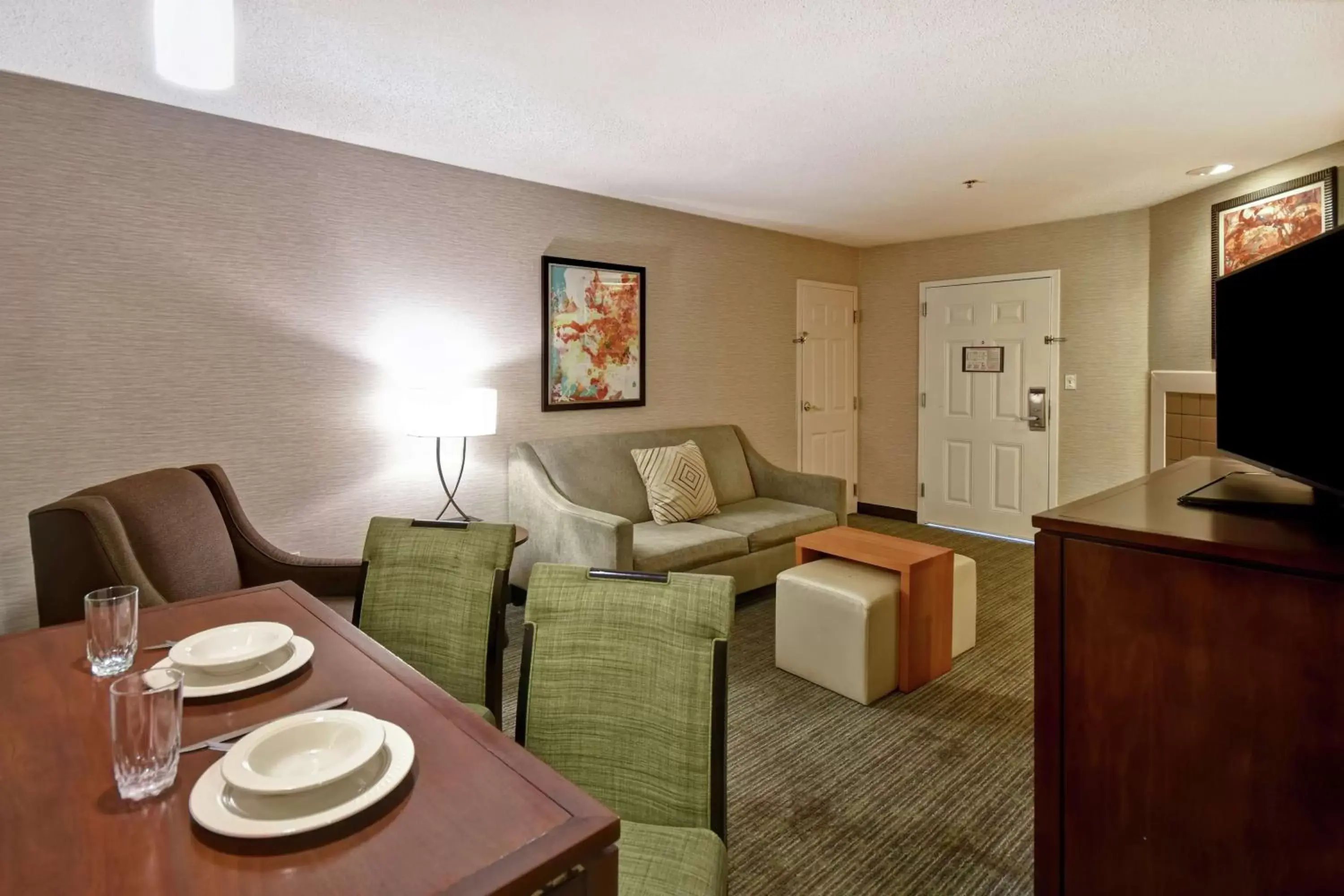 Living room, Seating Area in Homewood Suites by Hilton Atlanta-Galleria/Cumberland