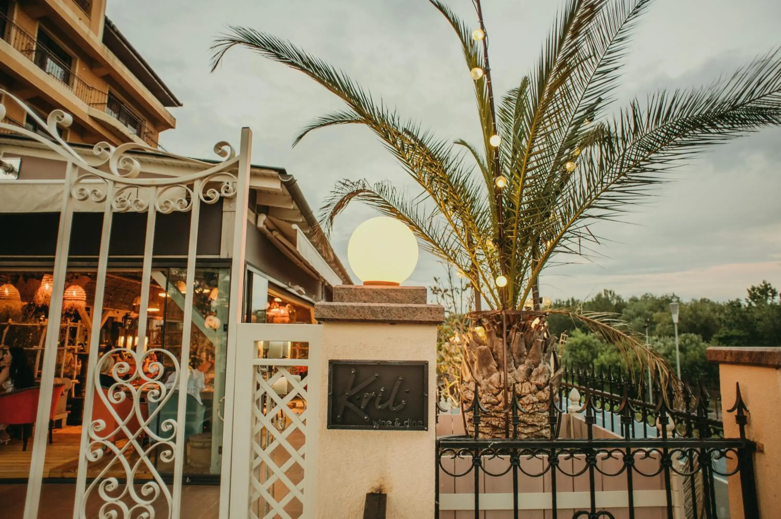 Facade/entrance in Hotel Coandi