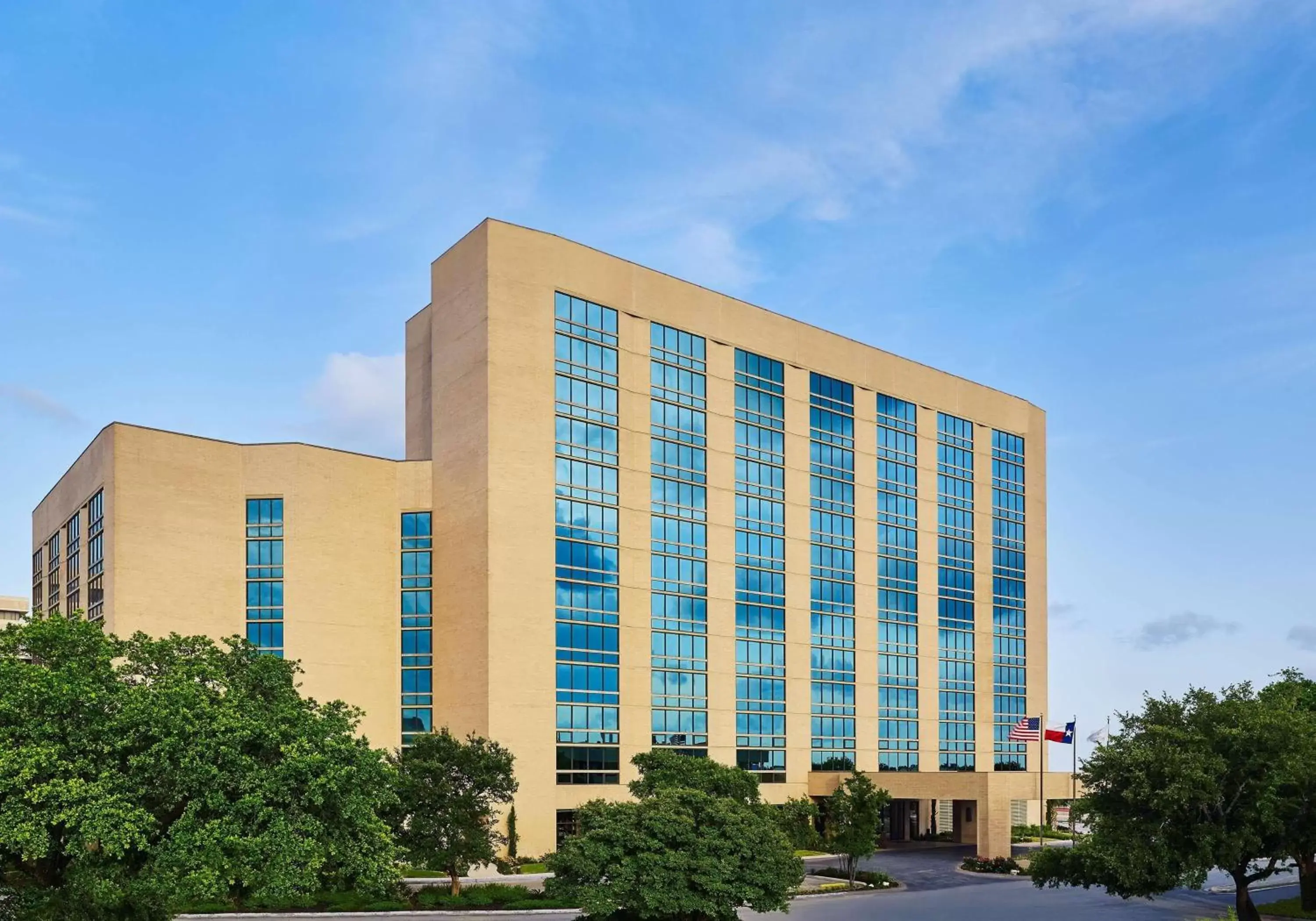 DoubleTree by Hilton San Antonio Airport DoubleTree by Hilton San Antonio Airport