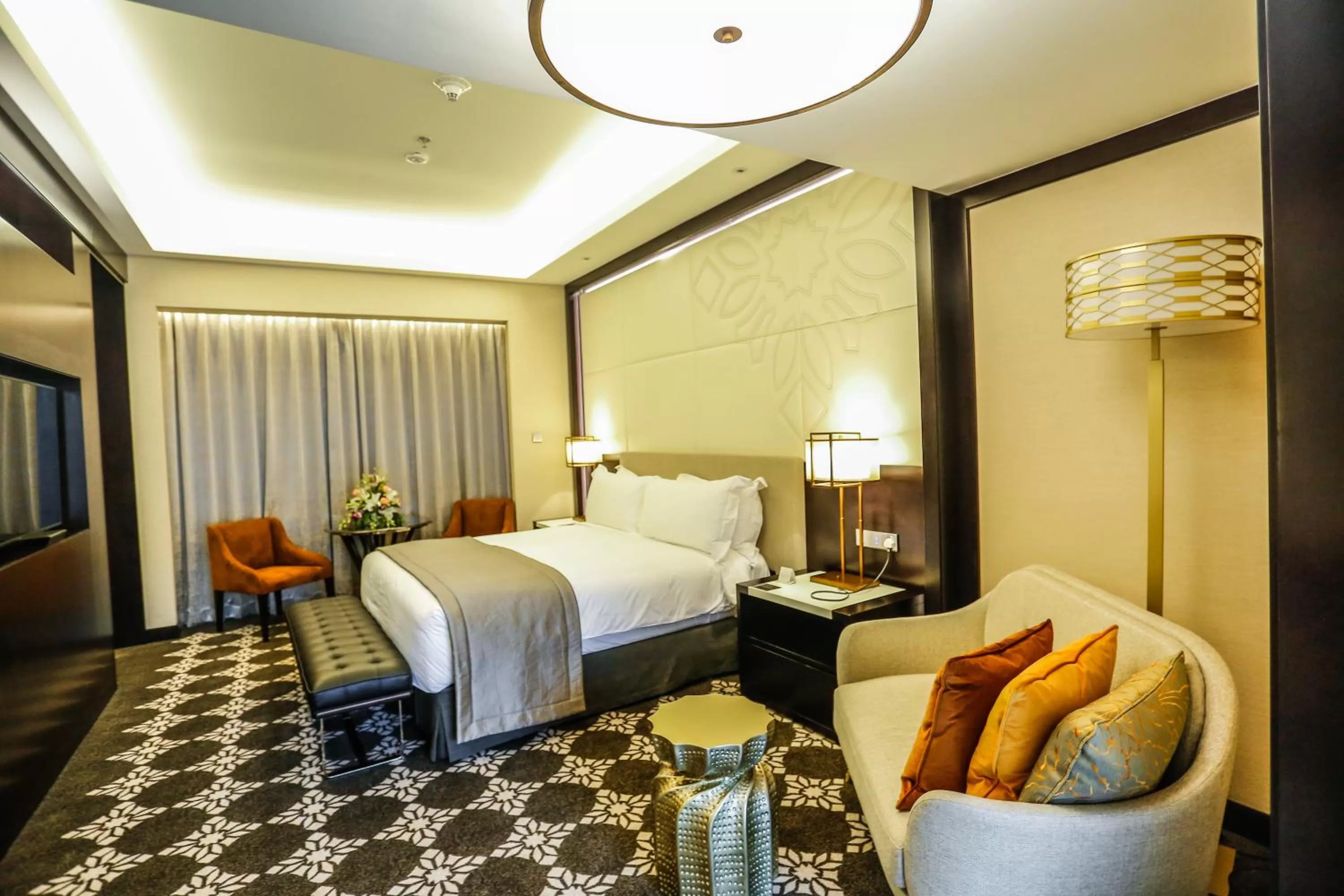 Photo of the whole room, Bed in InterContinental Dhaka by IHG
