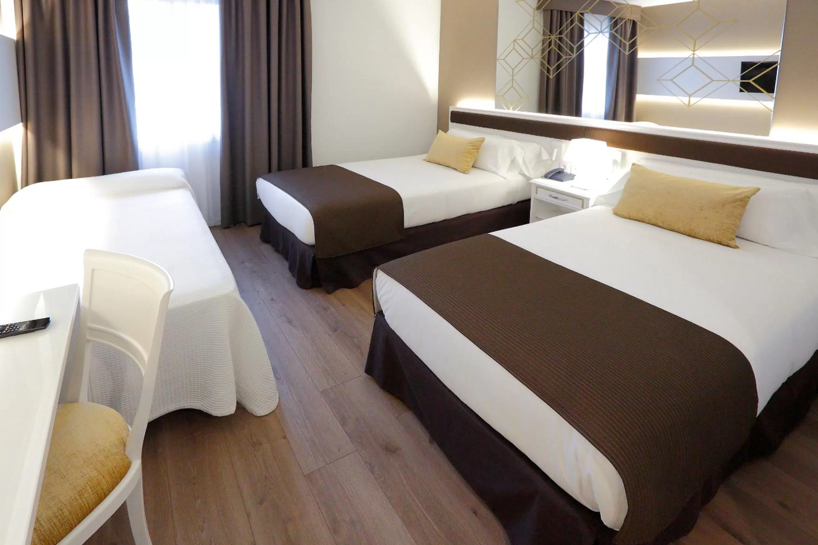 Bedroom, Bed in Sercotel Alfonso XIII