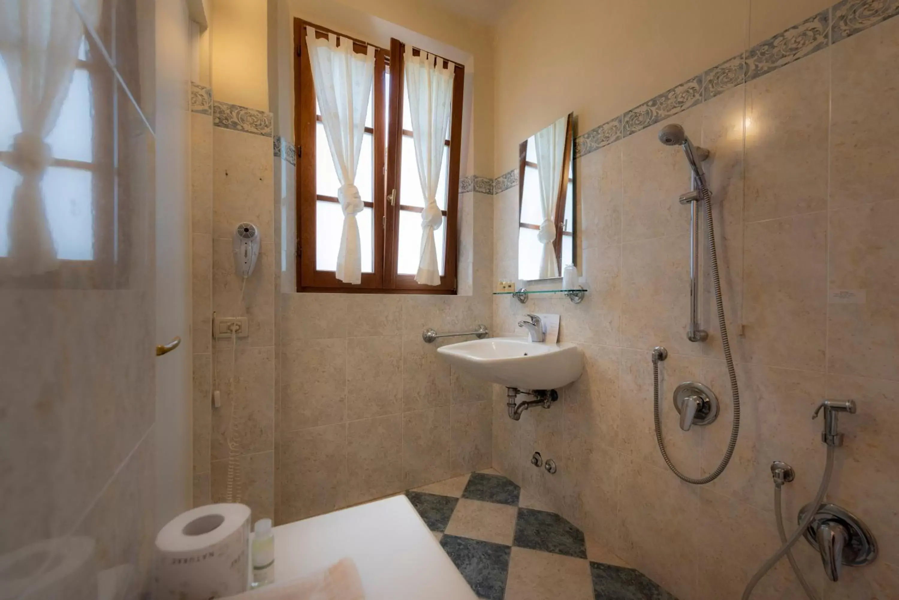 Bathroom in Villa Elda Boutique Hotel