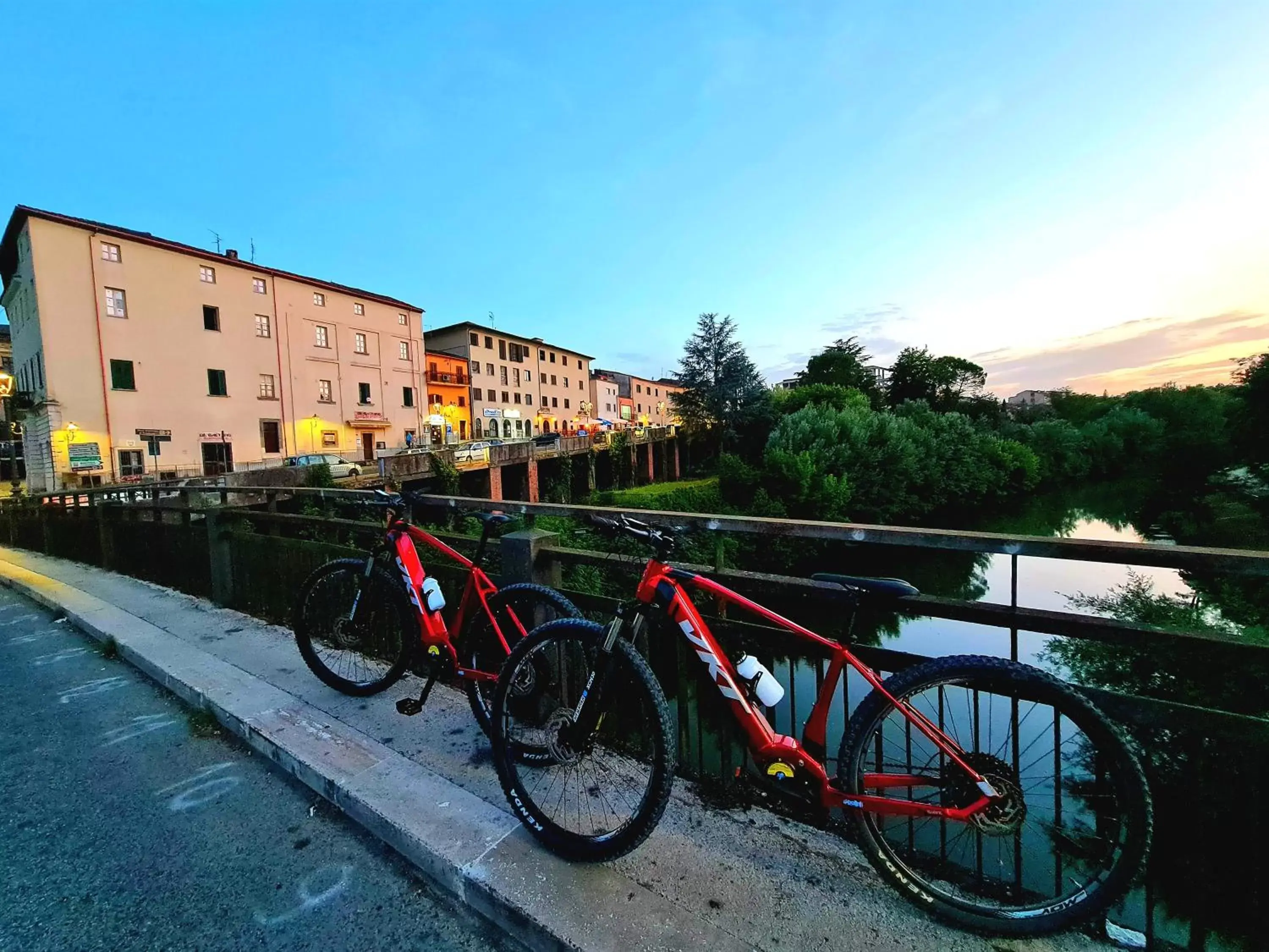 Cycling in Le Ganze