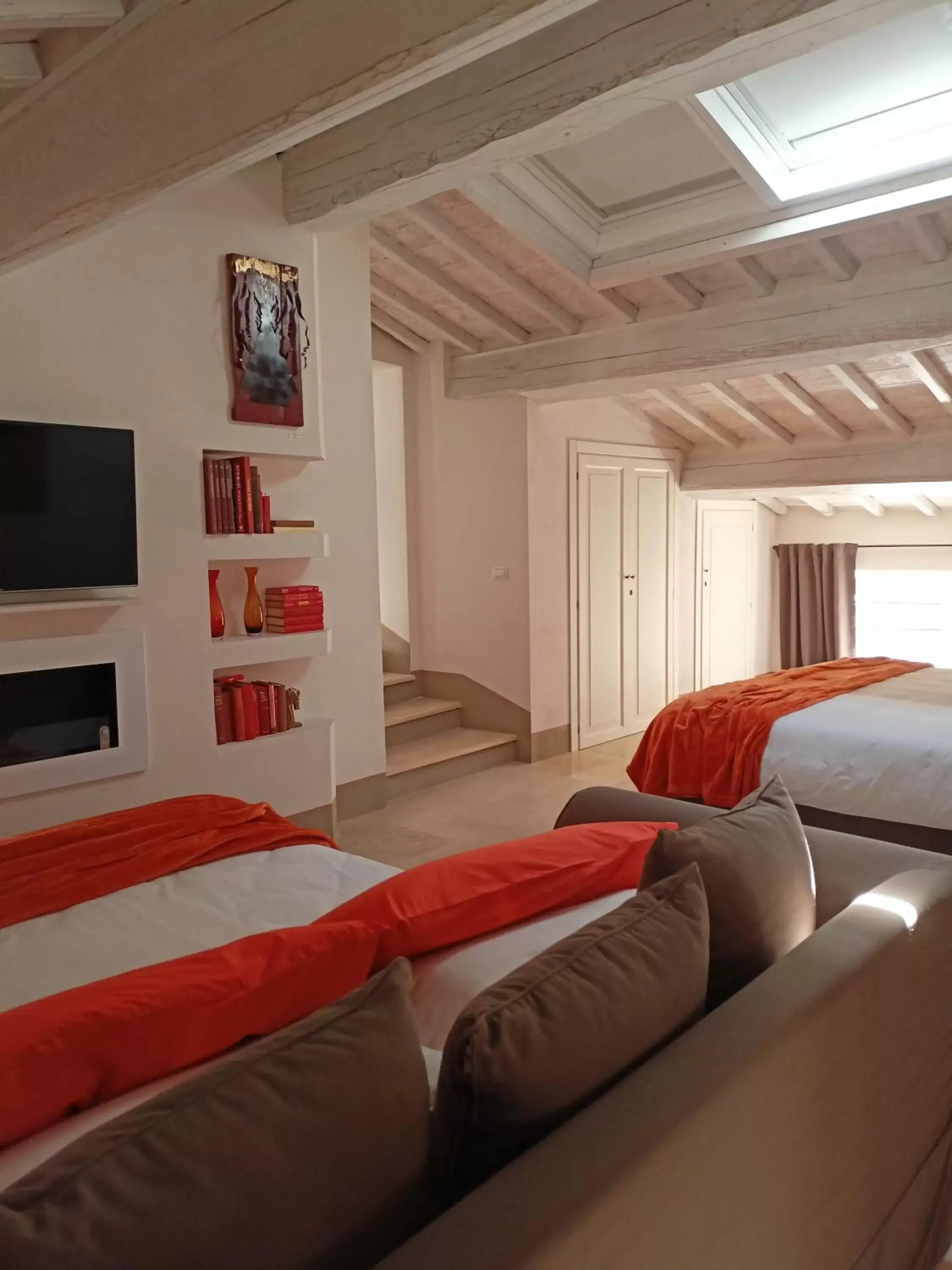Photo of the whole room, Bed in Palazzo Pio III - Residenza d'epoca