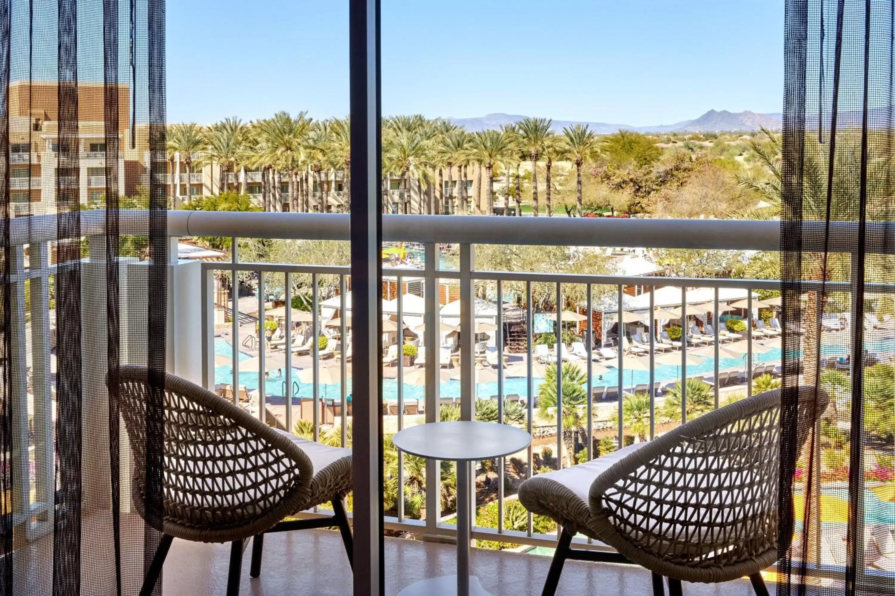 Swimming pool, Balcony/Terrace in JW Marriott Phoenix Desert Ridge Resort & Spa